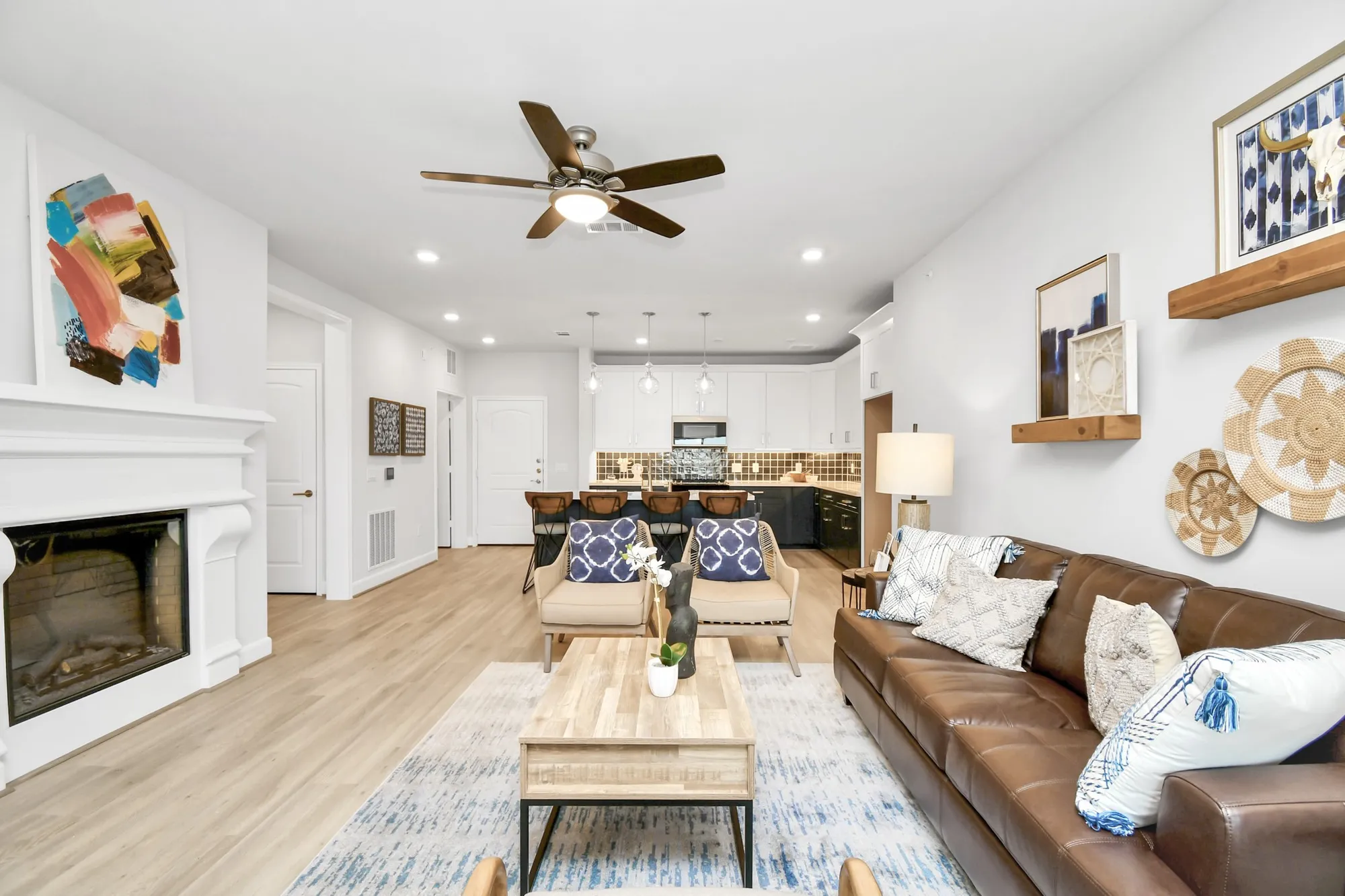 Property Slideshow image 28 of 40 | 6804 westview dr apt 3404, Houston, TX, 77055