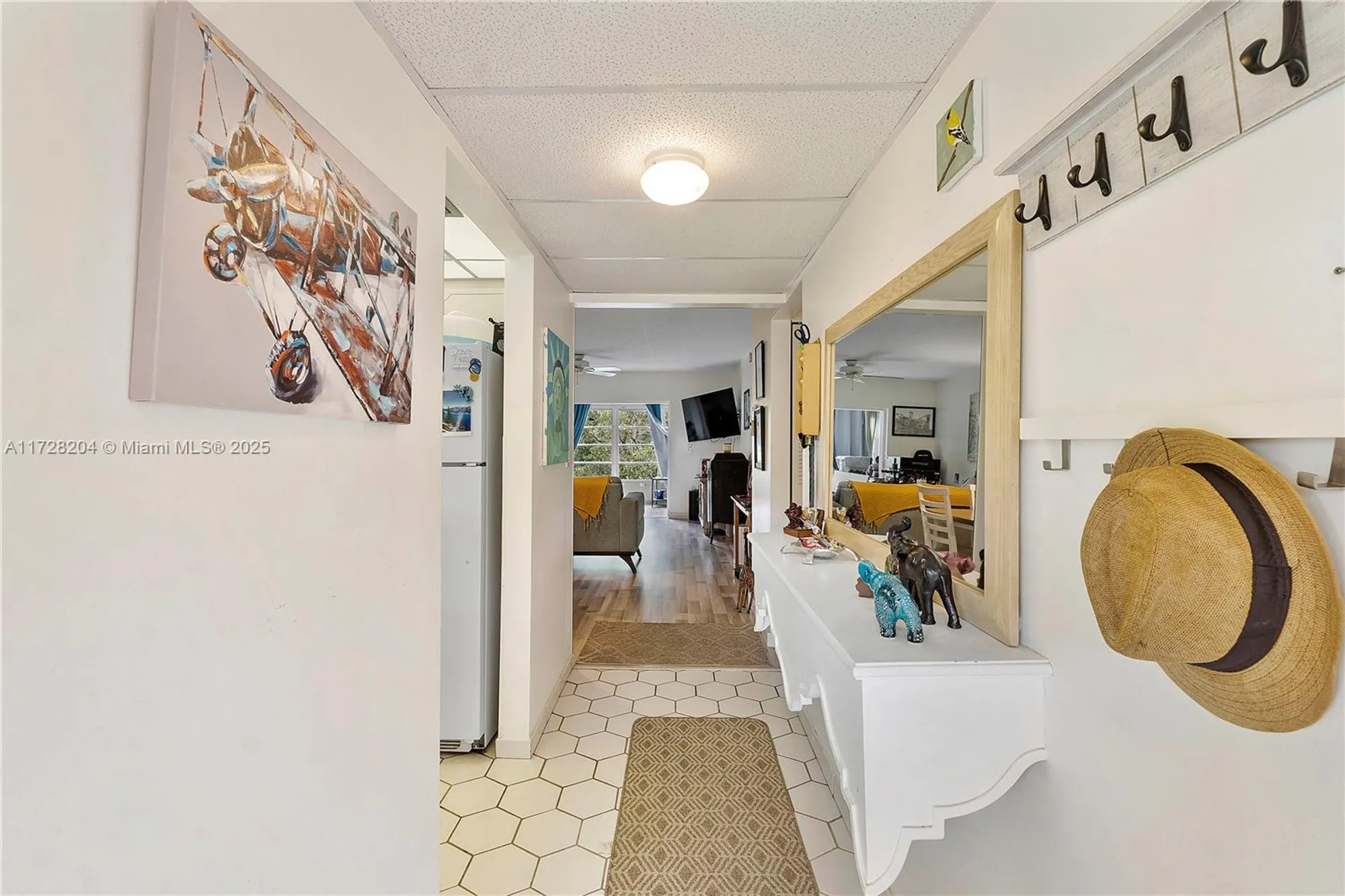 Property Slideshow image 2 of 14 | 1030 country club dr 407, Margate, FL, 33063