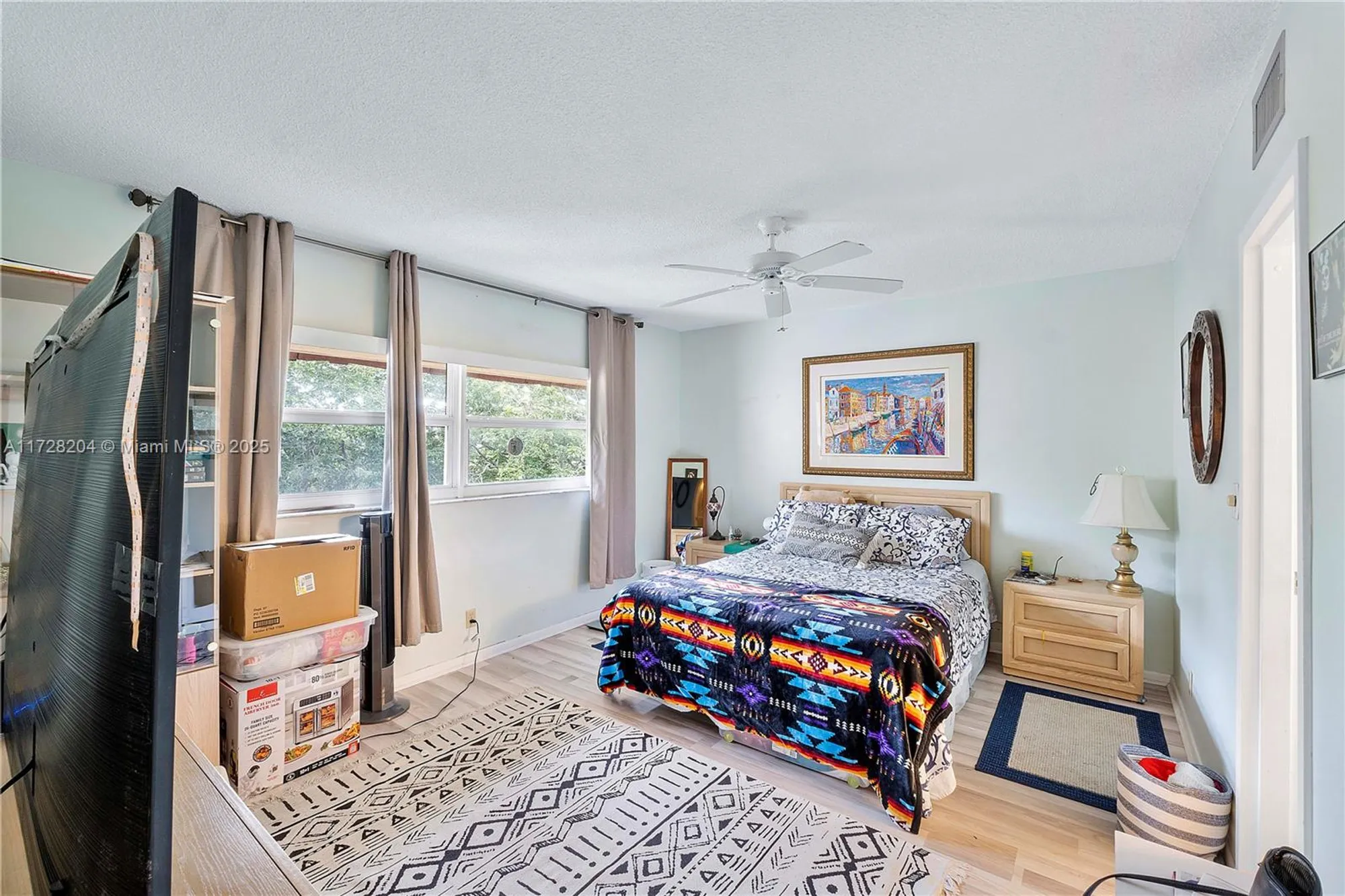 Property Slideshow image 7 of 14 | 1030 country club dr 407, Margate, FL, 33063