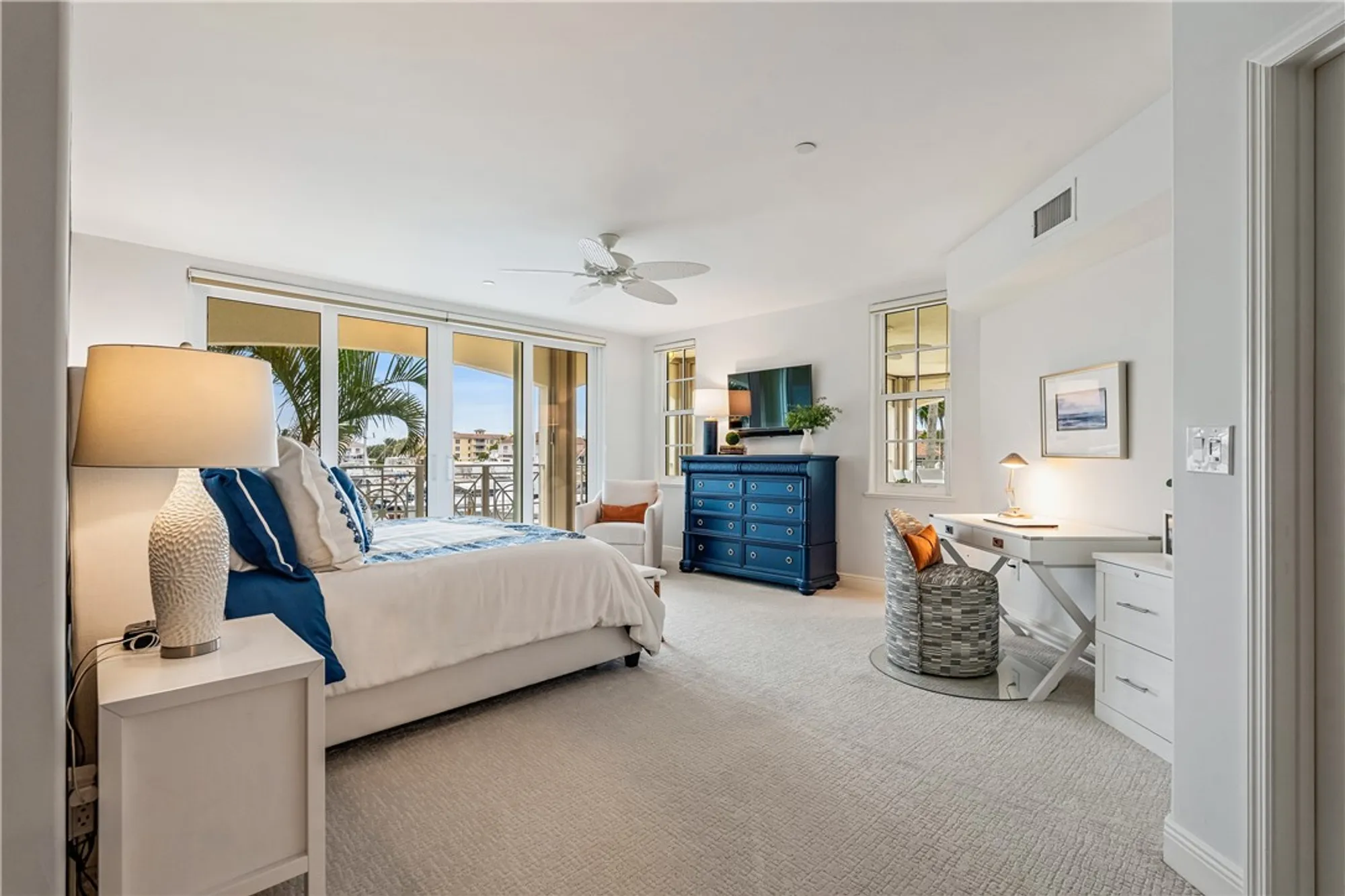 Property Slideshow image 21 of 36 | 1215 marina village cir apt 202, Vero Beach, FL, 32967
