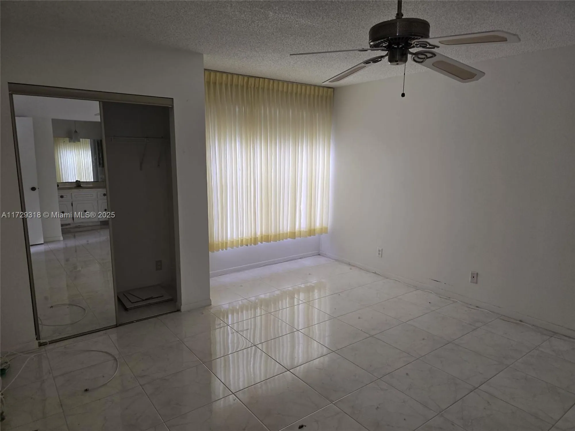 Property Slideshow image 4 of 8 | 3551 inverrary dr apt 201, Lauderhill, FL, 33319