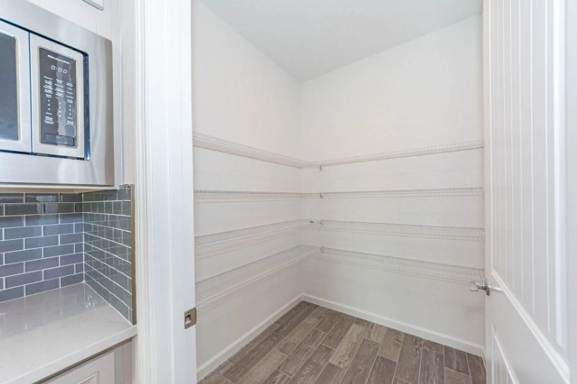 Property Slideshow image 12 of 33 | 4655 pratt cir, Vero Beach, FL, 32967