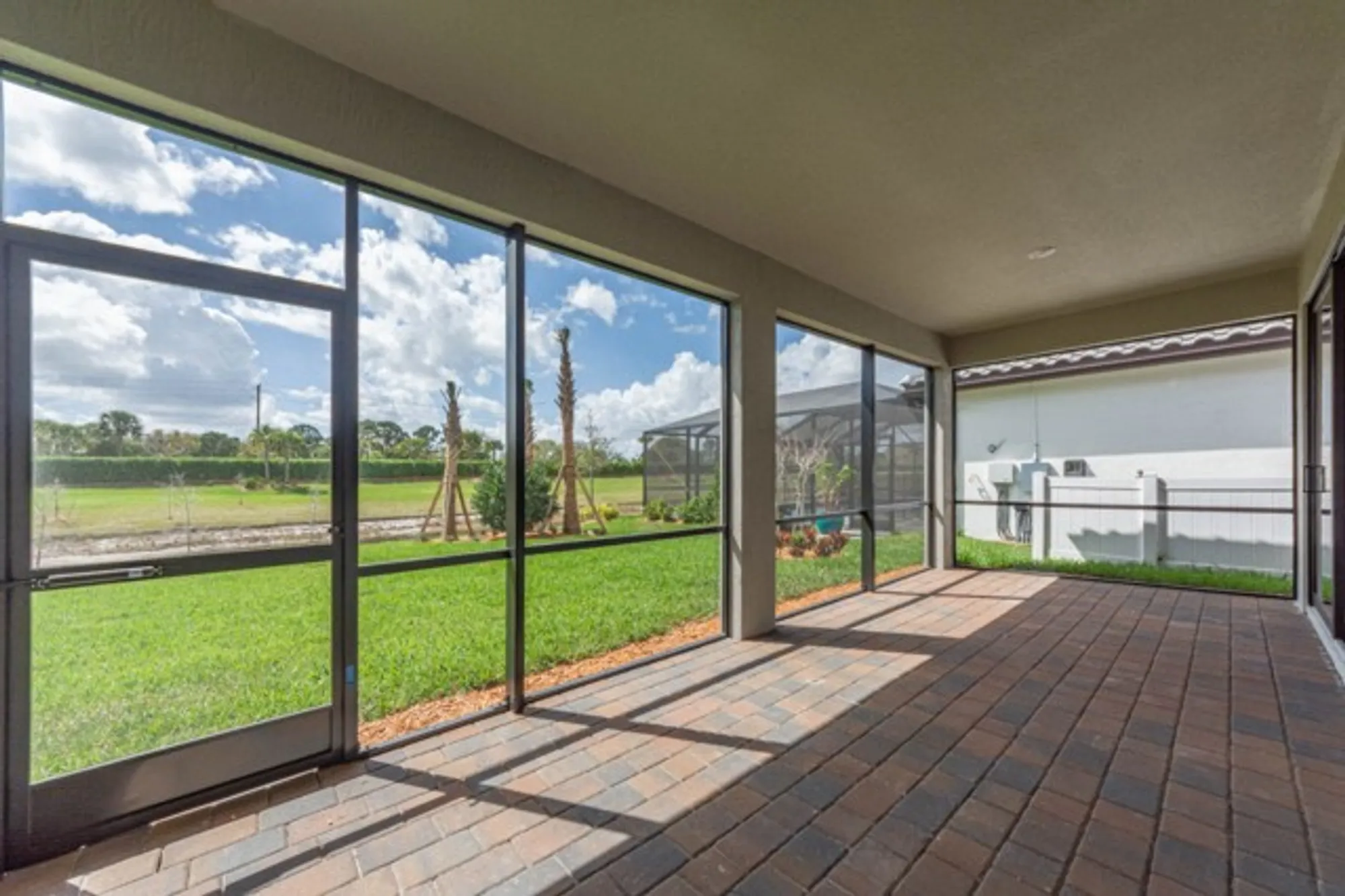 Property Slideshow image 27 of 33 | 4655 pratt cir, Vero Beach, FL, 32967