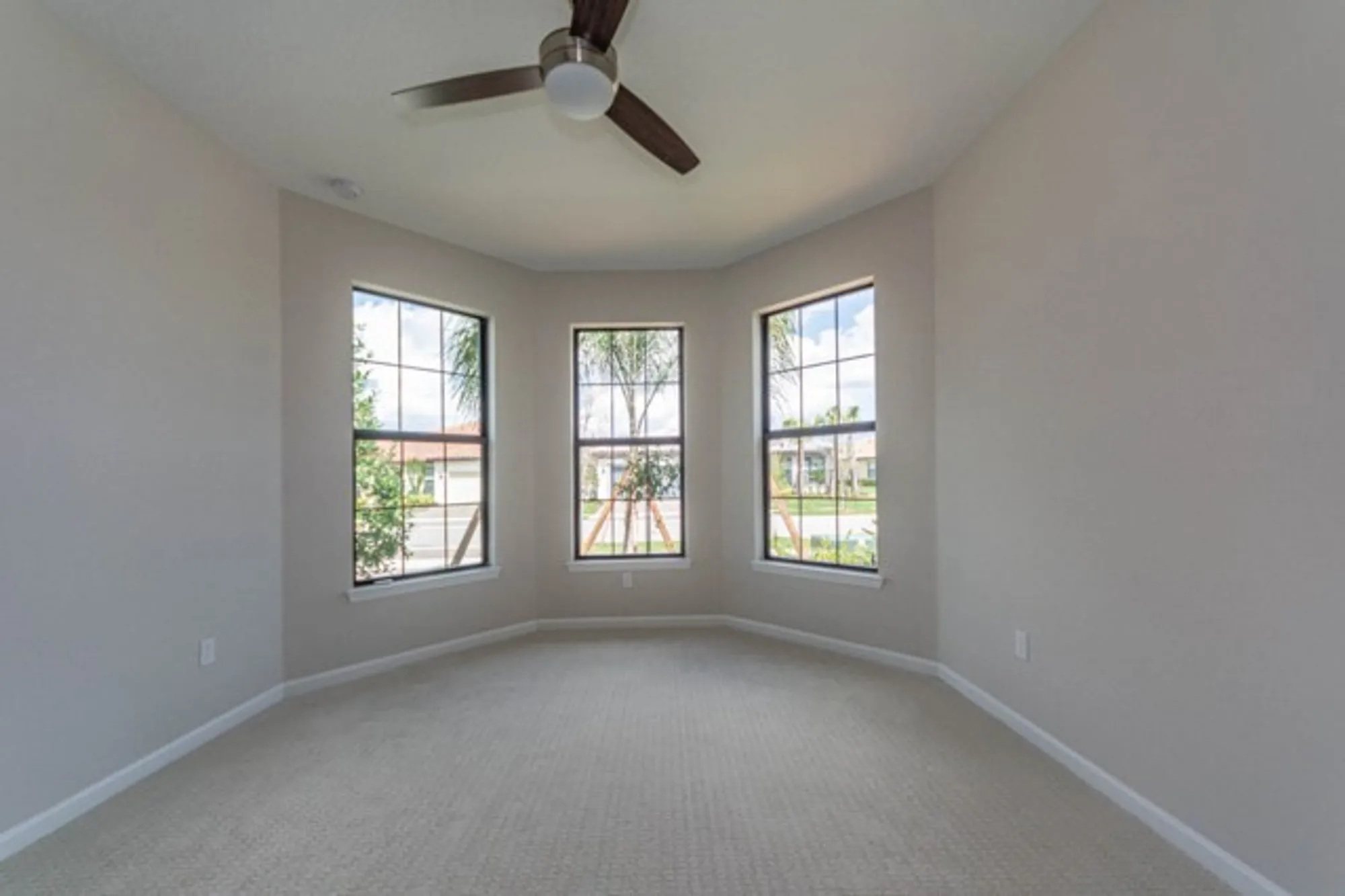 Property Slideshow image 23 of 33 | 4655 pratt cir, Vero Beach, FL, 32967