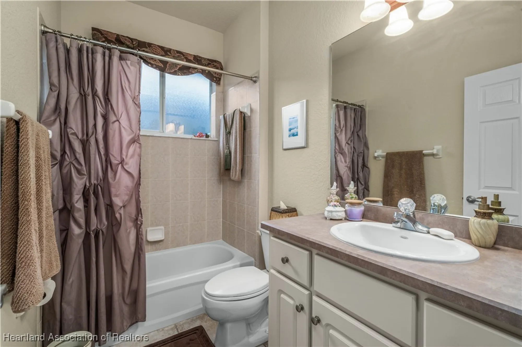 Property Slideshow image 13 of 16 | 4287 north course ln, Avon Park, FL, 33825