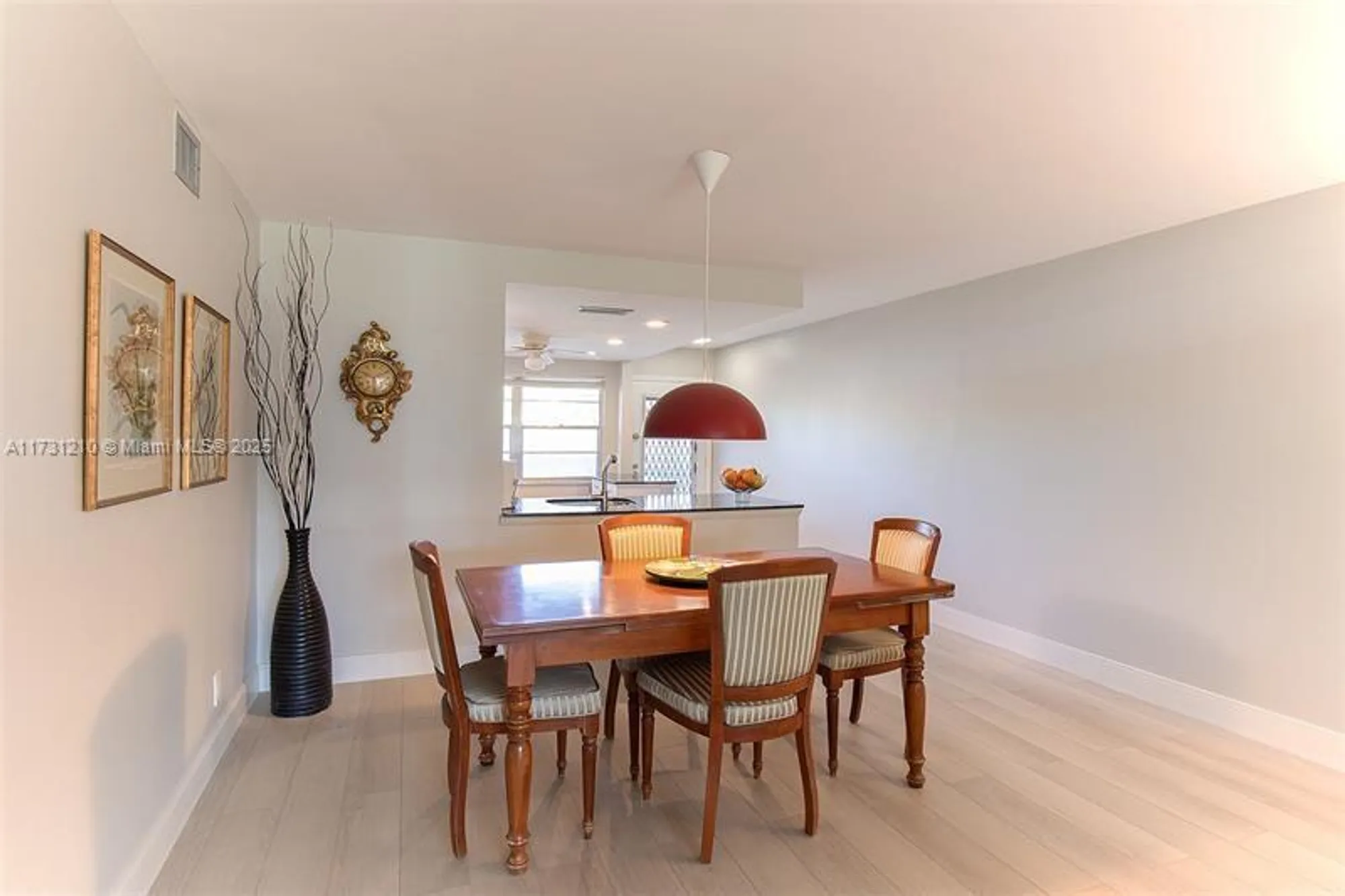 Property Slideshow image 10 of 30 | 3203 portofino pt f2, Coconut Creek, FL, 33066