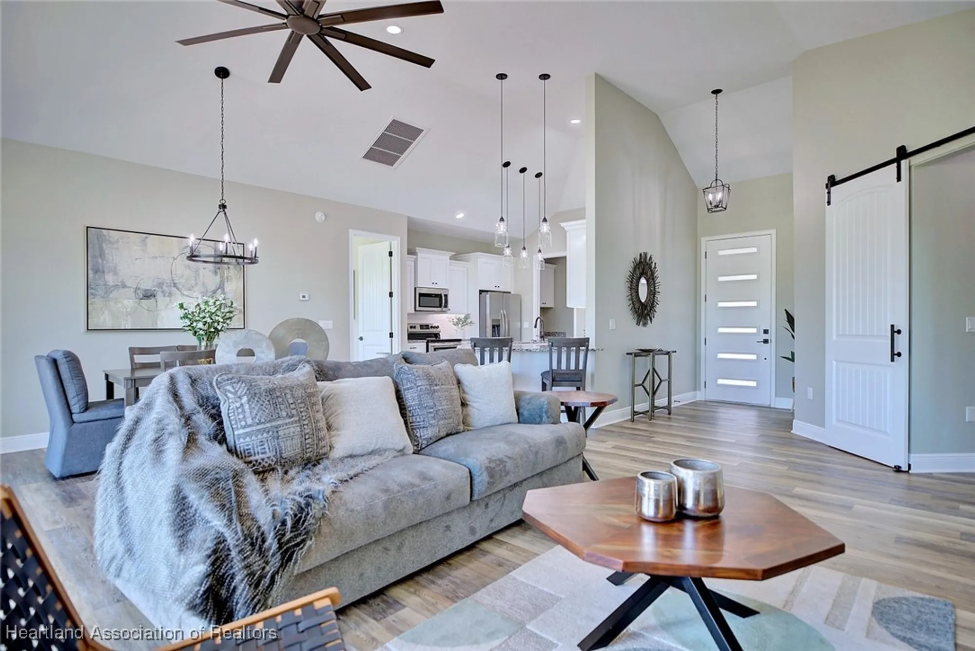 Property Slideshow image 16 of 38 | 4456 toussant dr, Avon Park, FL, 33825