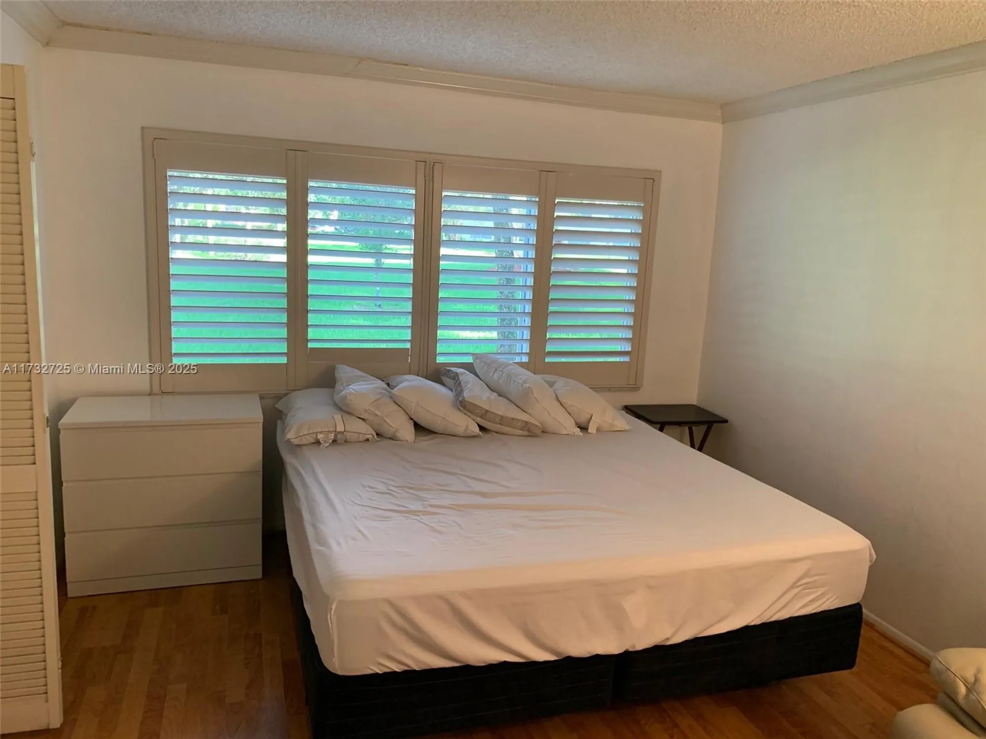 Property Slideshow image 11 of 32 | 4801 martinique pl h1, Coconut Creek, FL, 33066