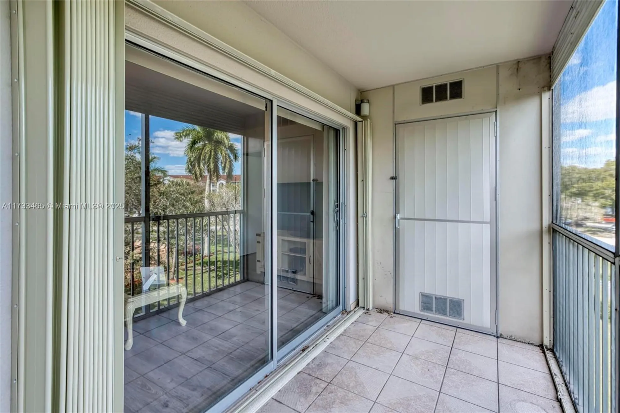 Property Slideshow image 18 of 39 | 1401 sw 128th ter apt 307h, Pembroke Pines, FL, 33027