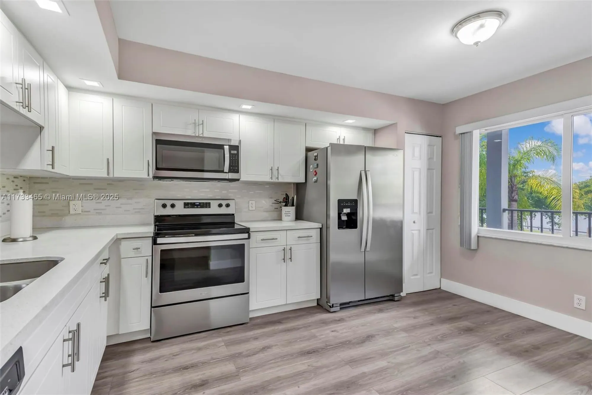 Property Slideshow image 1 of 39 | 1401 sw 128th ter apt 307h, Pembroke Pines, FL, 33027