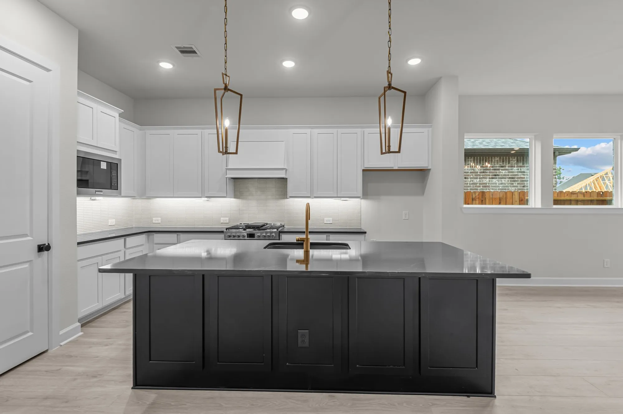 Property Slideshow image 21 of 42 | 21904 tall tree grove ln, Porter, TX, 77365