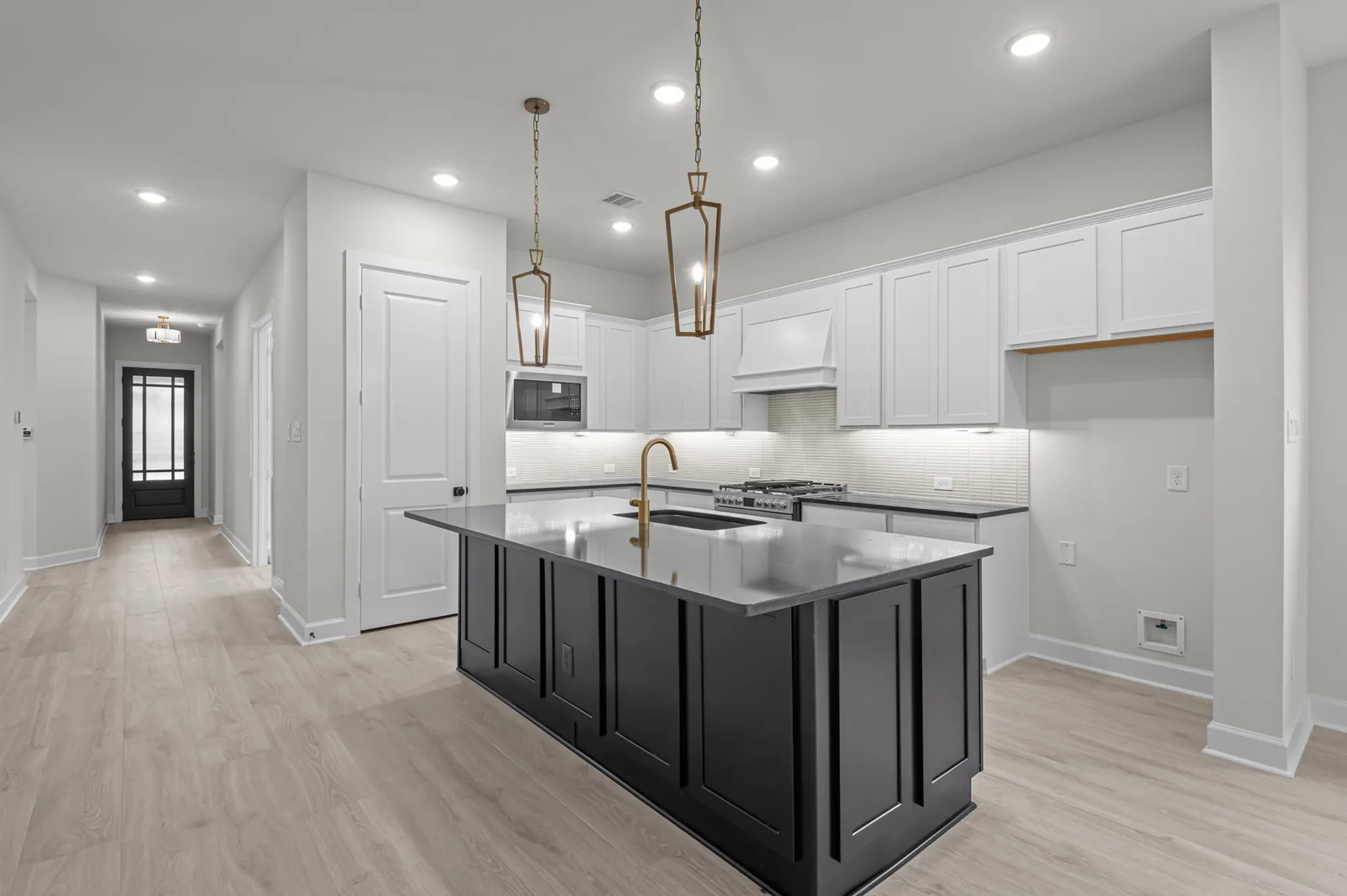 Property Slideshow image 22 of 42 | 21904 tall tree grove ln, Porter, TX, 77365