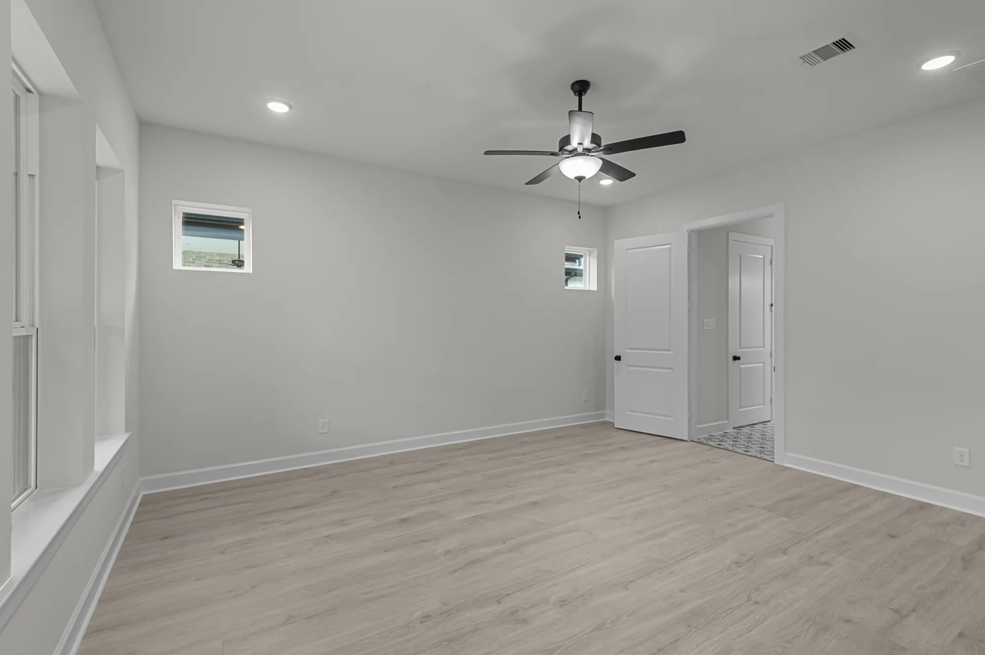 Property Slideshow image 30 of 42 | 21904 tall tree grove ln, Porter, TX, 77365