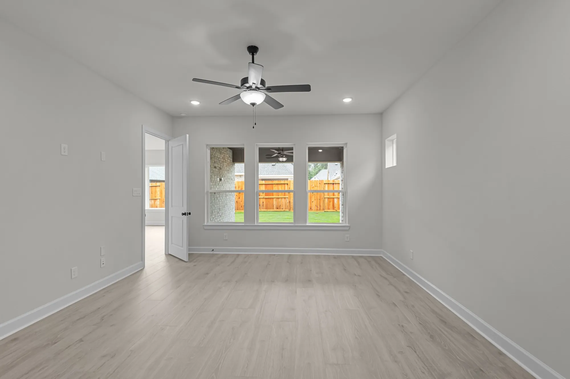 Property Slideshow image 32 of 42 | 21904 tall tree grove ln, Porter, TX, 77365