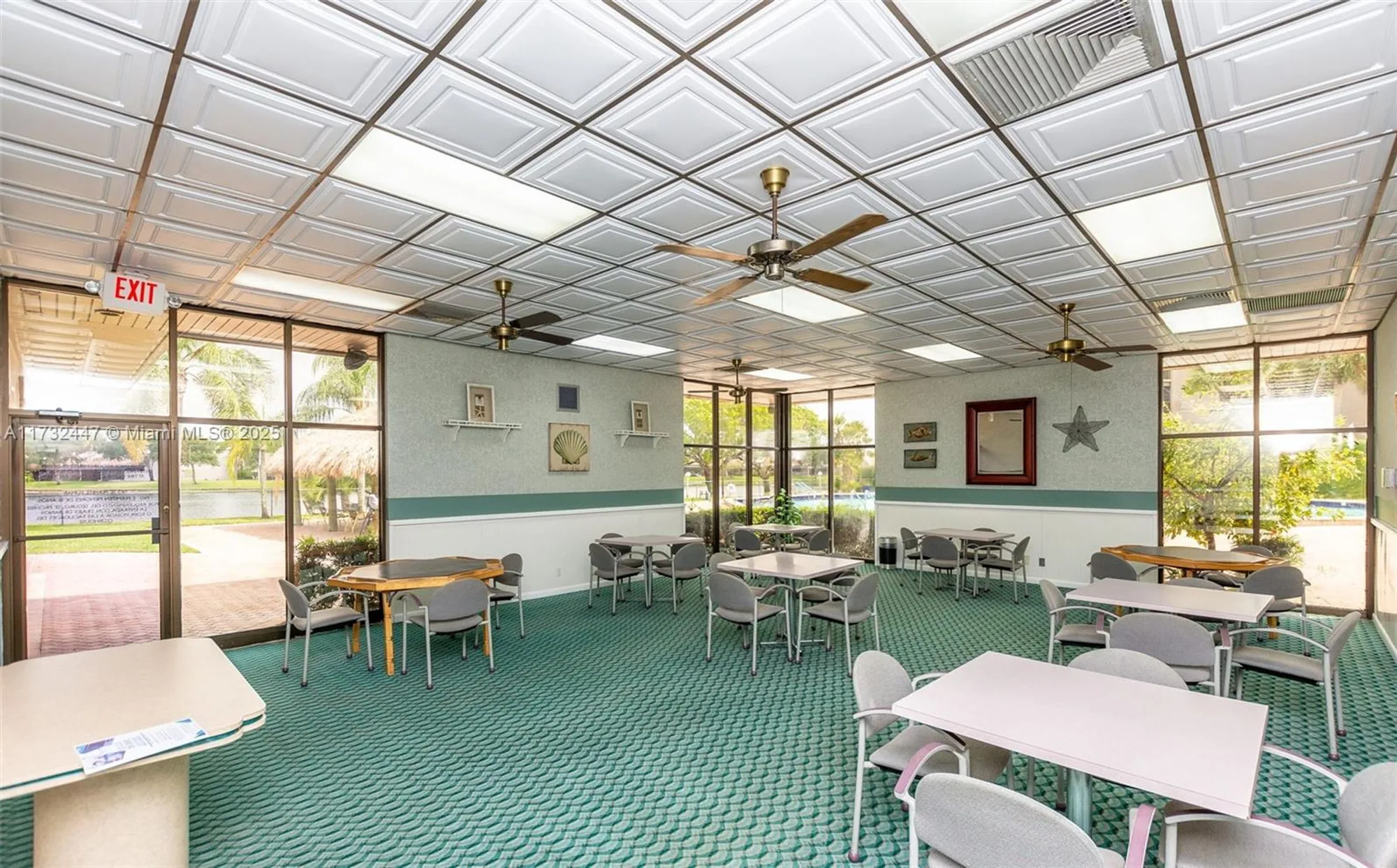 Property Slideshow image 30 of 42 | 1100 colony point cir 119, Pembroke Pines, FL, 33026