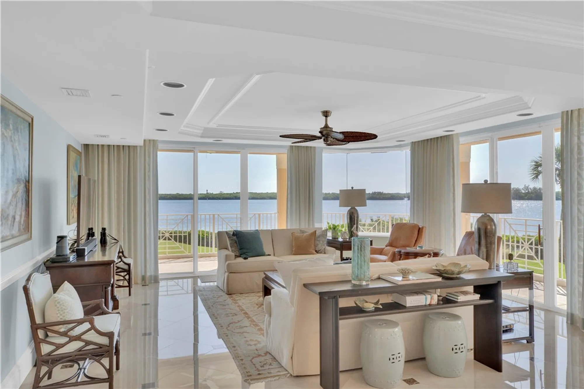 Property Slideshow image 12 of 36 | 4866 s harbor dr 202, Vero Beach, FL, 32967
