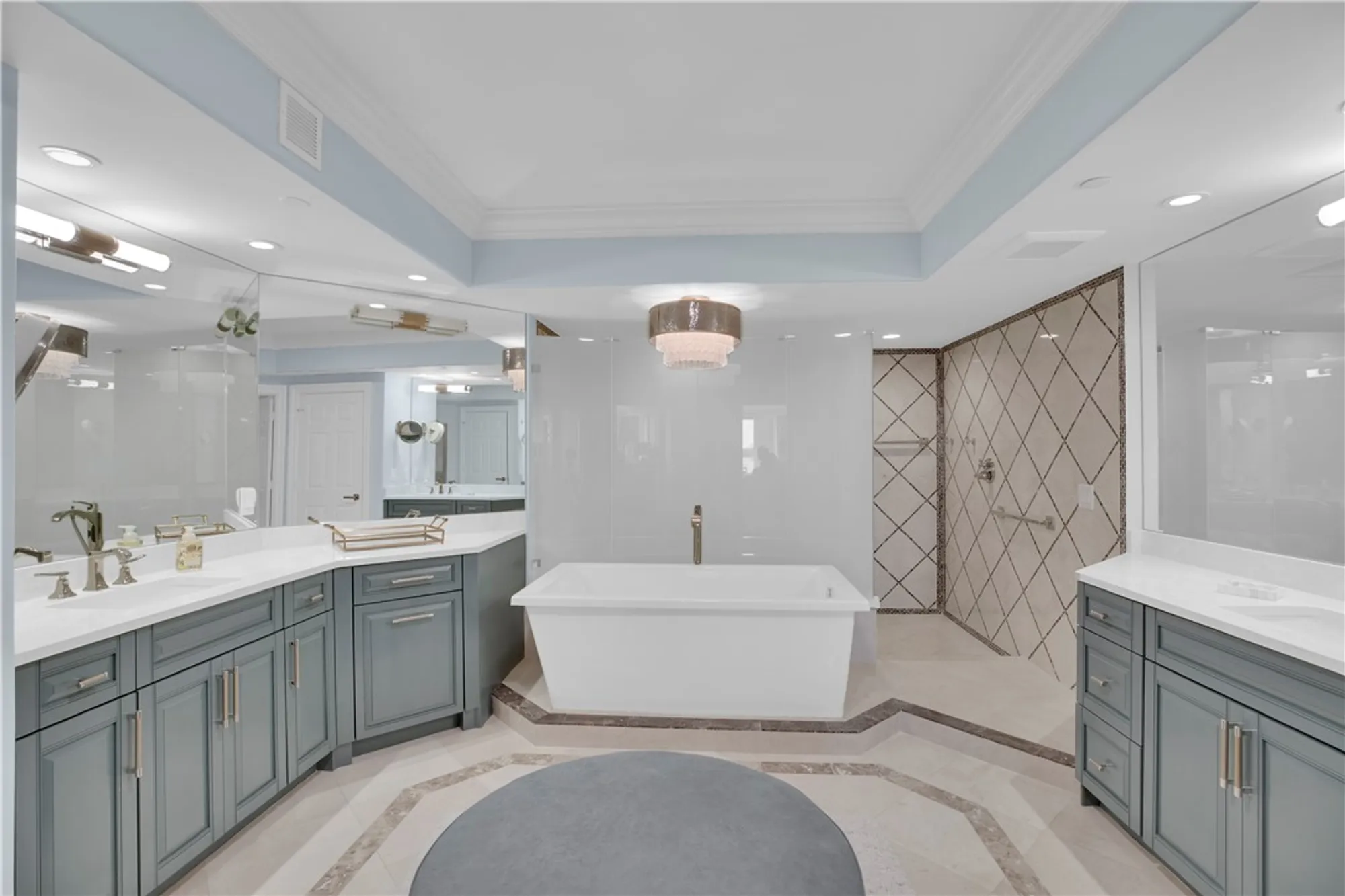 Property Slideshow image 29 of 36 | 4866 s harbor dr 202, Vero Beach, FL, 32967