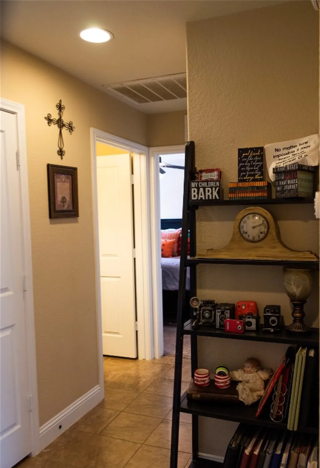 Property Slideshow image 17 of 34 | 834 salado creek ln, Georgetown, TX, 78633