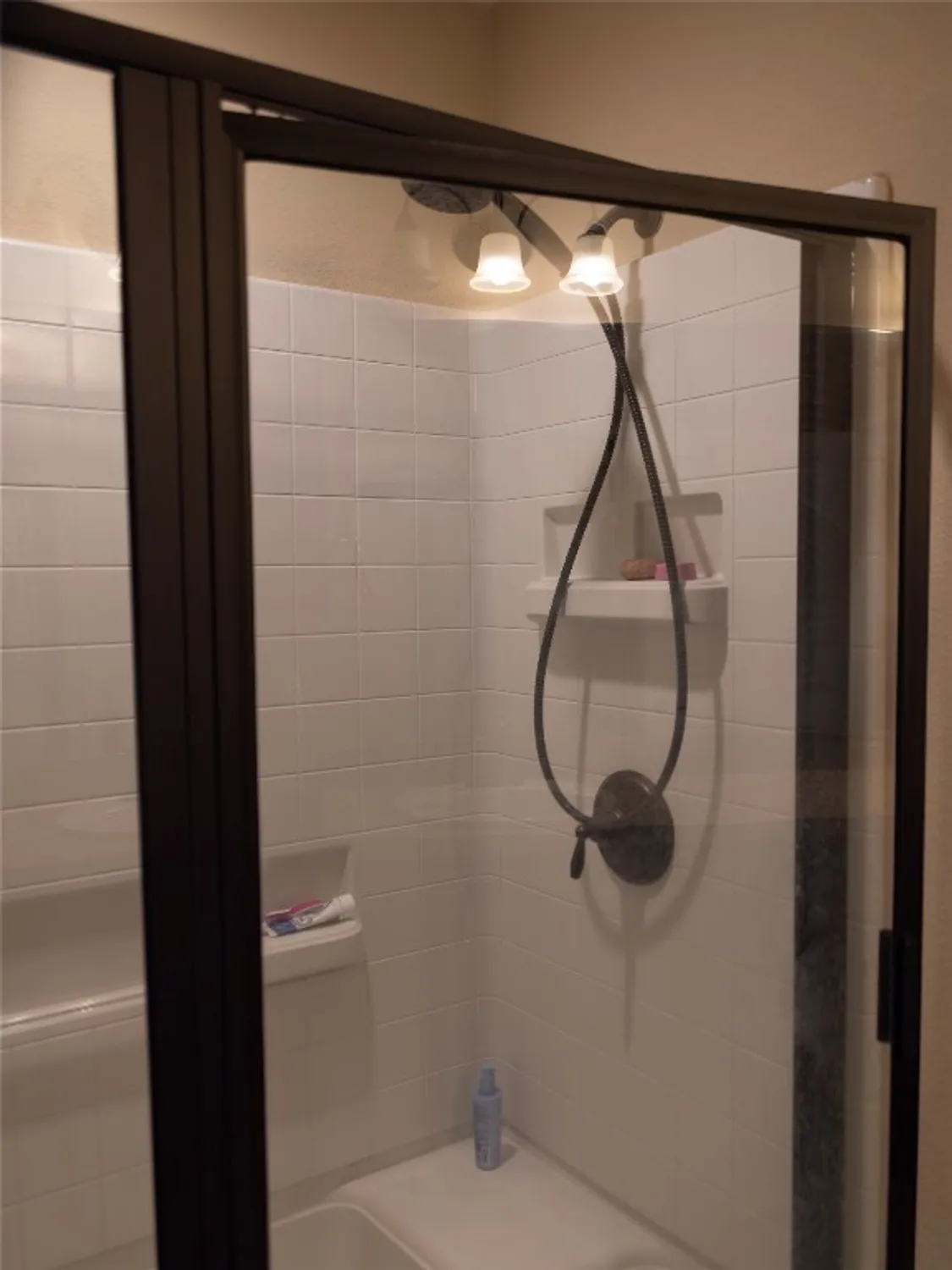 Property Slideshow image 24 of 34 | 834 salado creek ln, Georgetown, TX, 78633