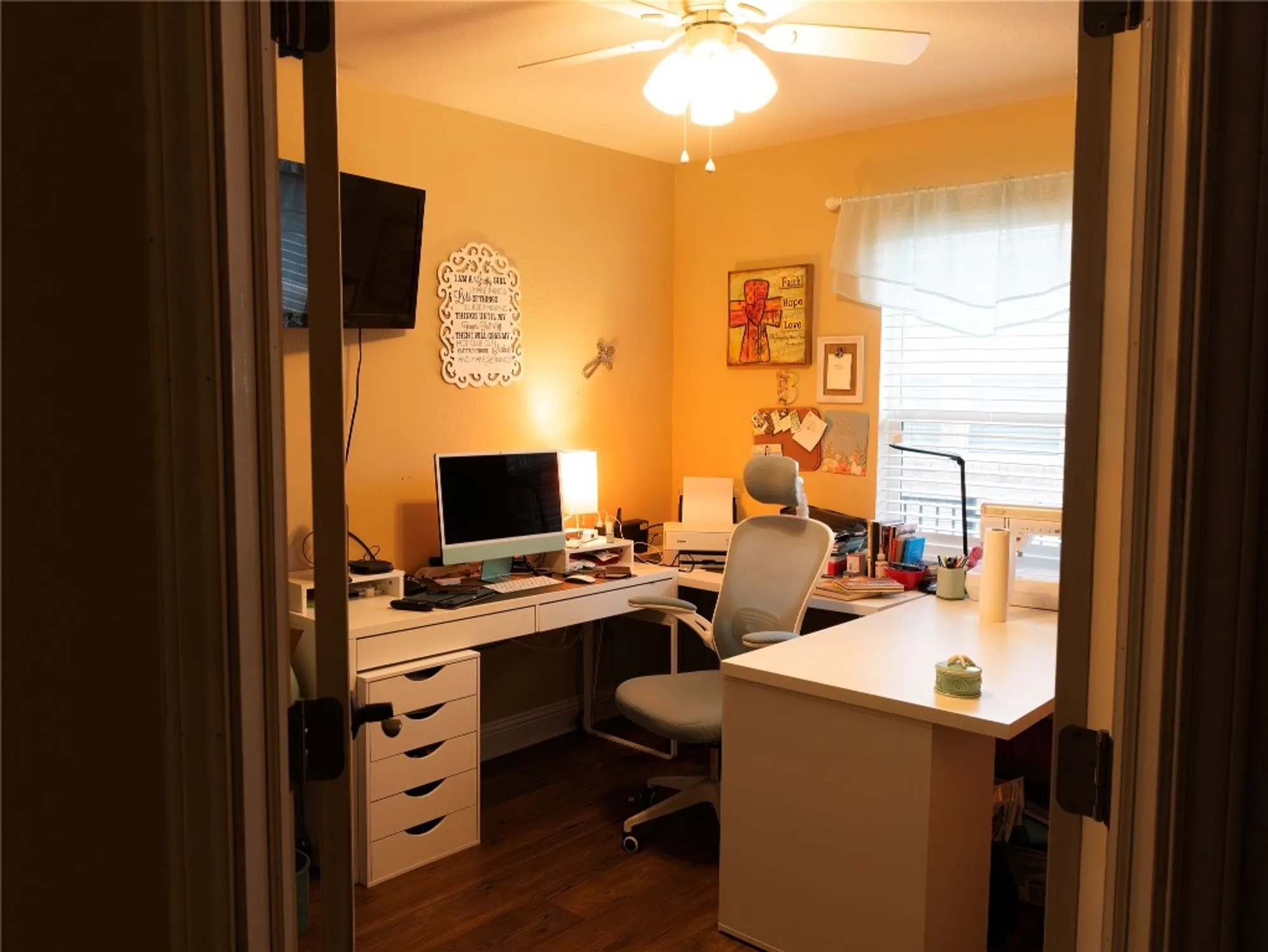 Property Slideshow image 28 of 34 | 834 salado creek ln, Georgetown, TX, 78633