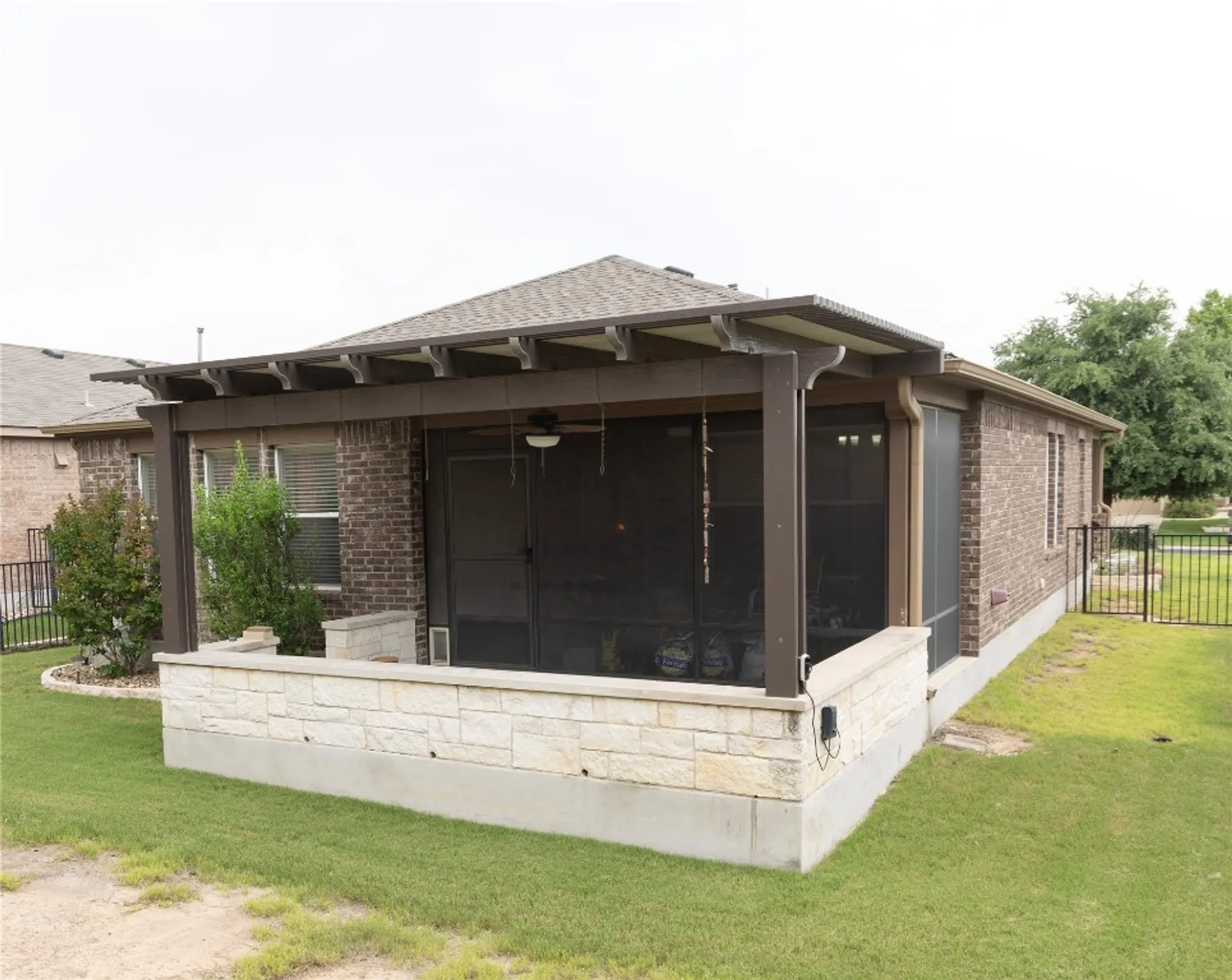 Property Slideshow image 31 of 34 | 834 salado creek ln, Georgetown, TX, 78633