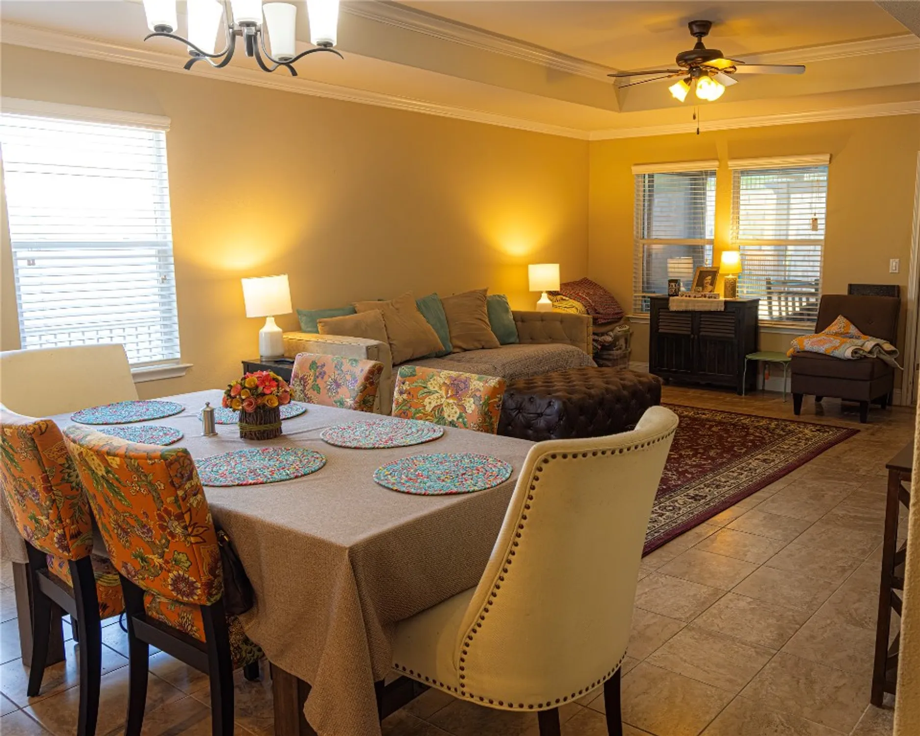 Property Slideshow image 8 of 34 | 834 salado creek ln, Georgetown, TX, 78633