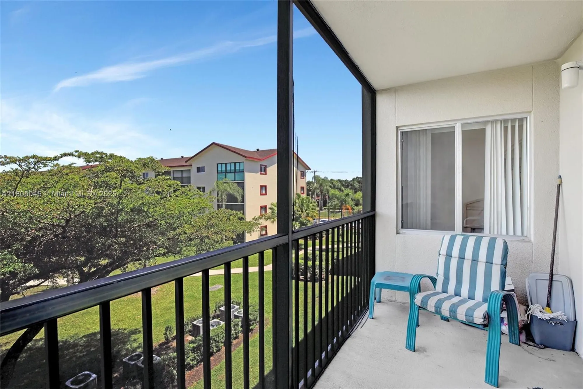 Property Slideshow image 28 of 35 | 1601 sw 128th ter 309a, Pembroke Pines, FL, 33027