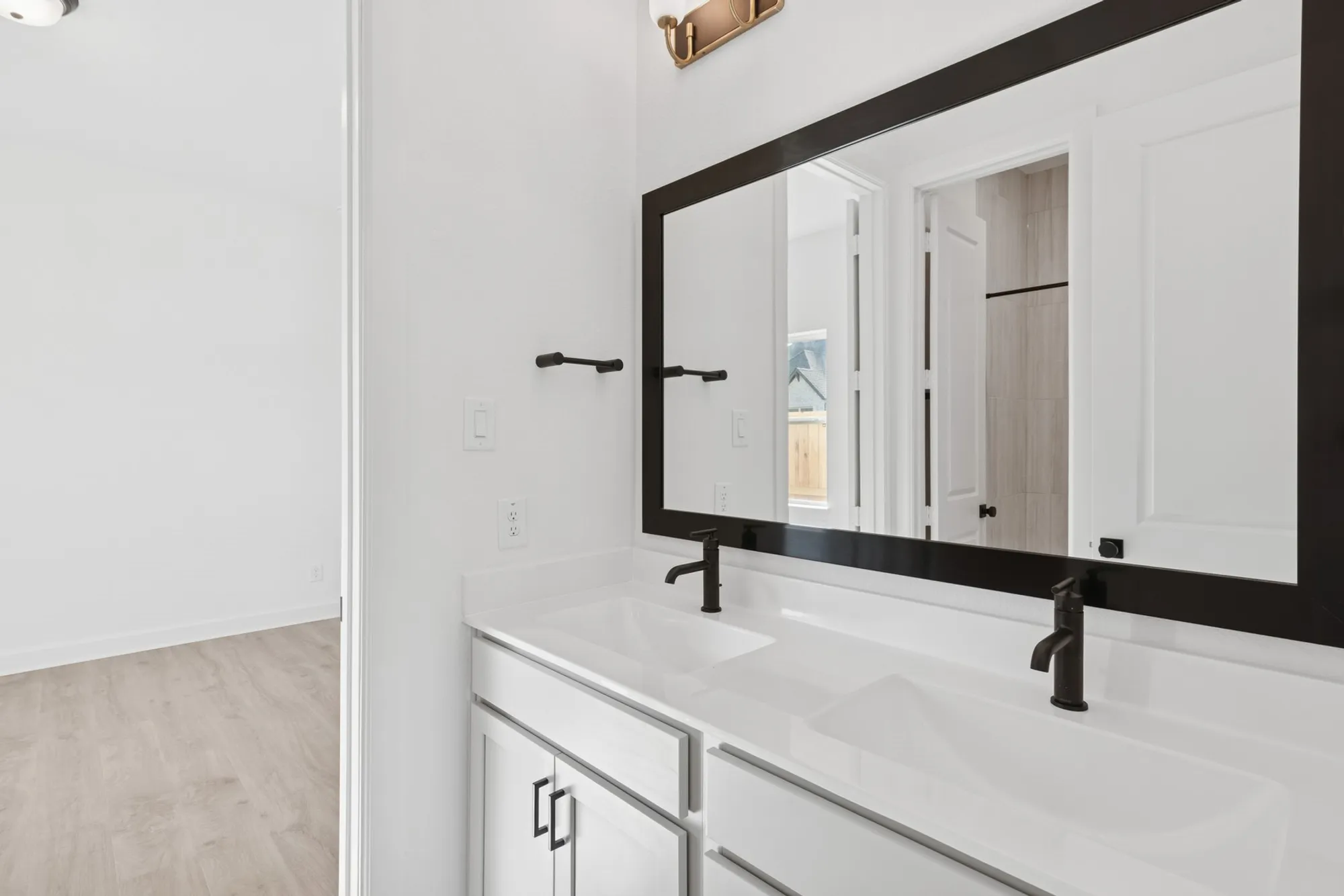 Property Slideshow image 17 of 47 | 21864 victory green way, Porter, TX, 77365