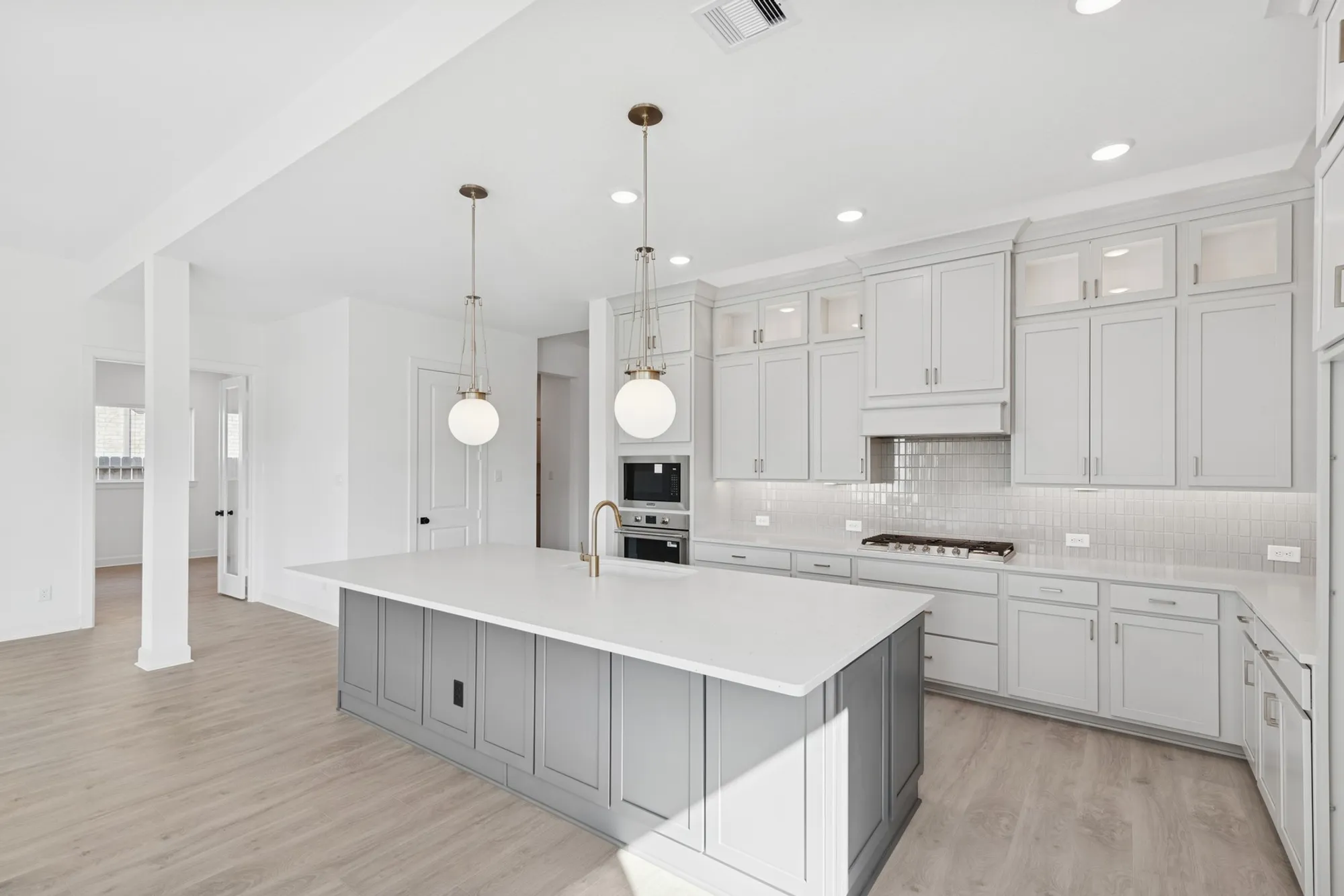 Property Slideshow image 27 of 47 | 21864 victory green way, Porter, TX, 77365