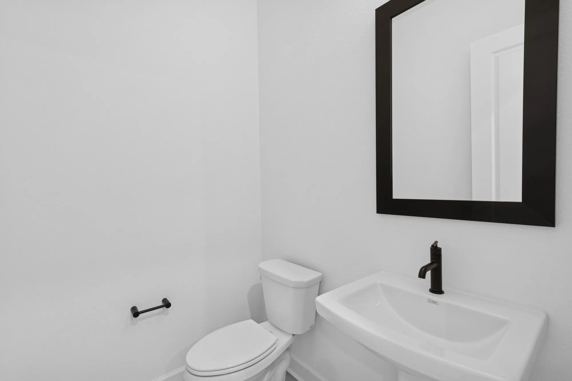 Property Slideshow image 22 of 47 | 21864 victory green way, Porter, TX, 77365