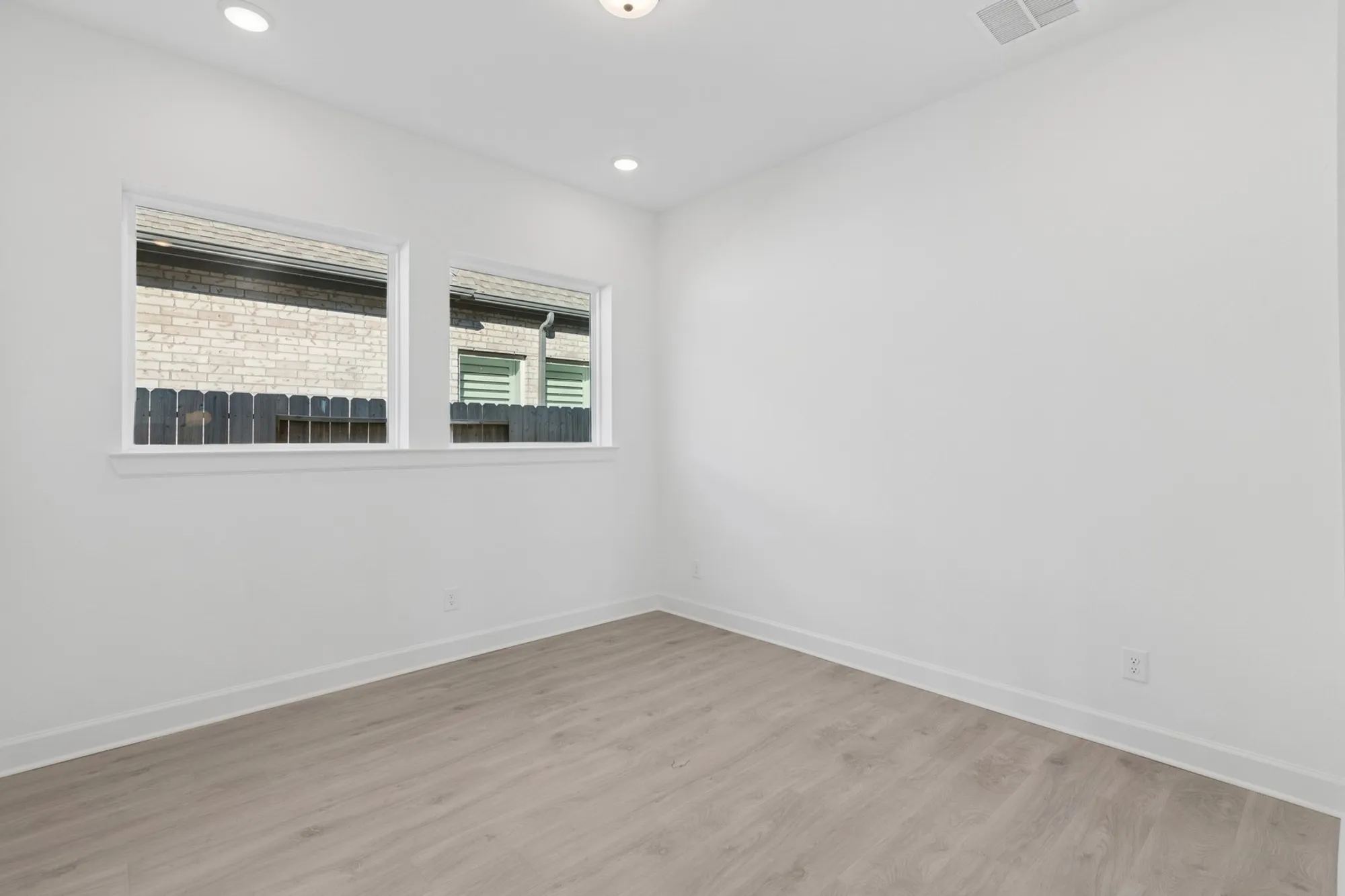 Property Slideshow image 34 of 47 | 21864 victory green way, Porter, TX, 77365