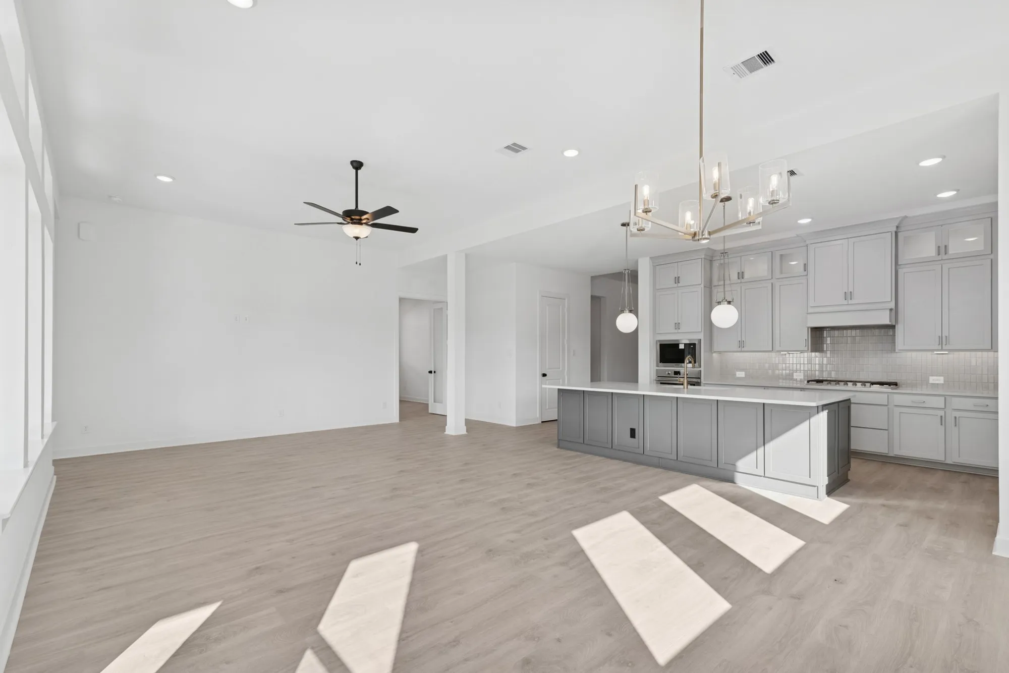 Property Slideshow image 31 of 47 | 21864 victory green way, Porter, TX, 77365