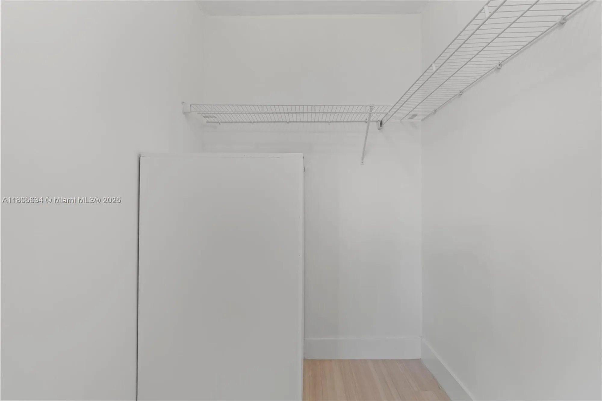 Property Slideshow image 16 of 32 | 1300 sw 124th ter 107p, Pembroke Pines, FL, 33027