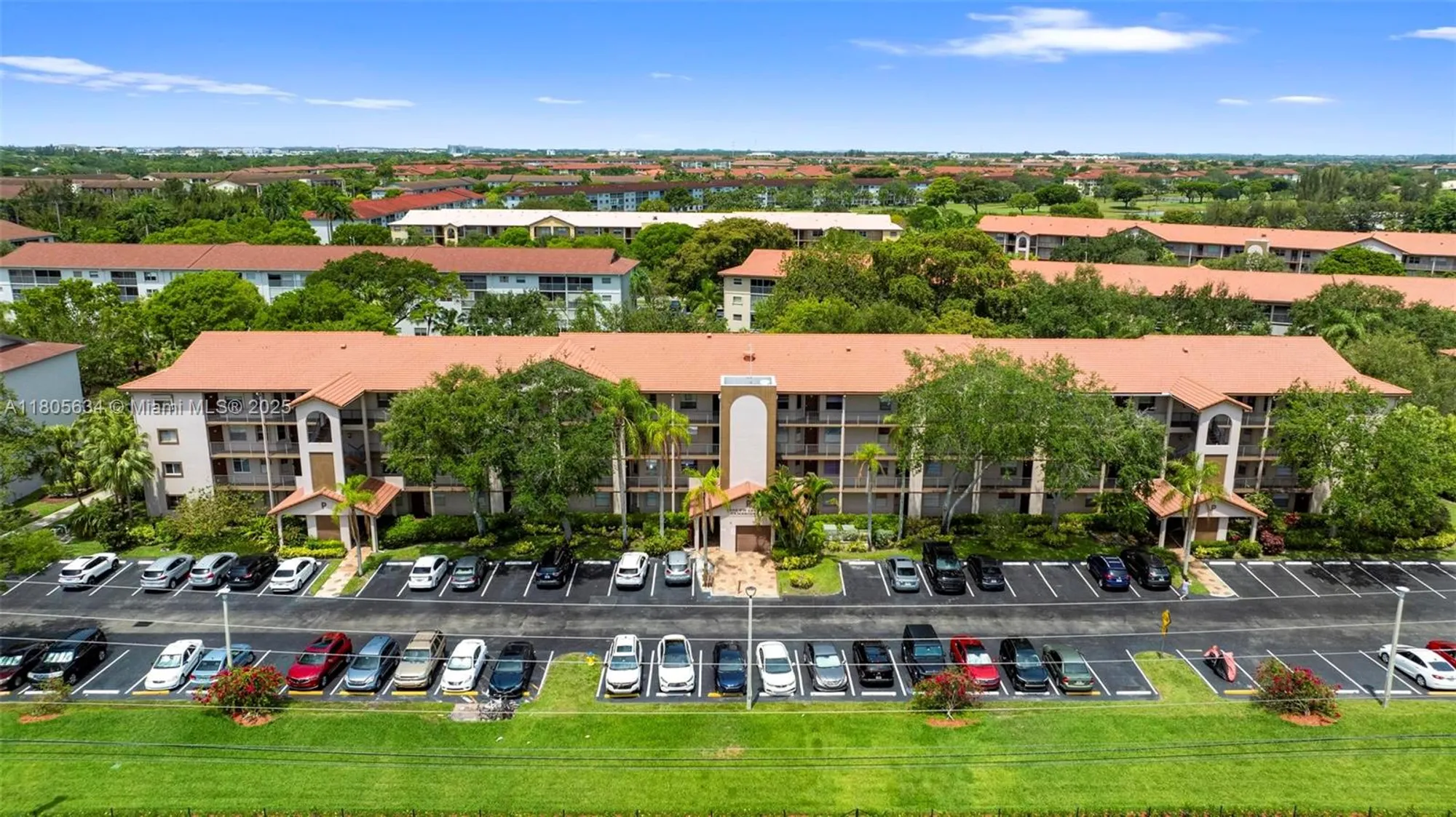 Property Slideshow image 29 of 32 | 1300 sw 124th ter 107p, Pembroke Pines, FL, 33027