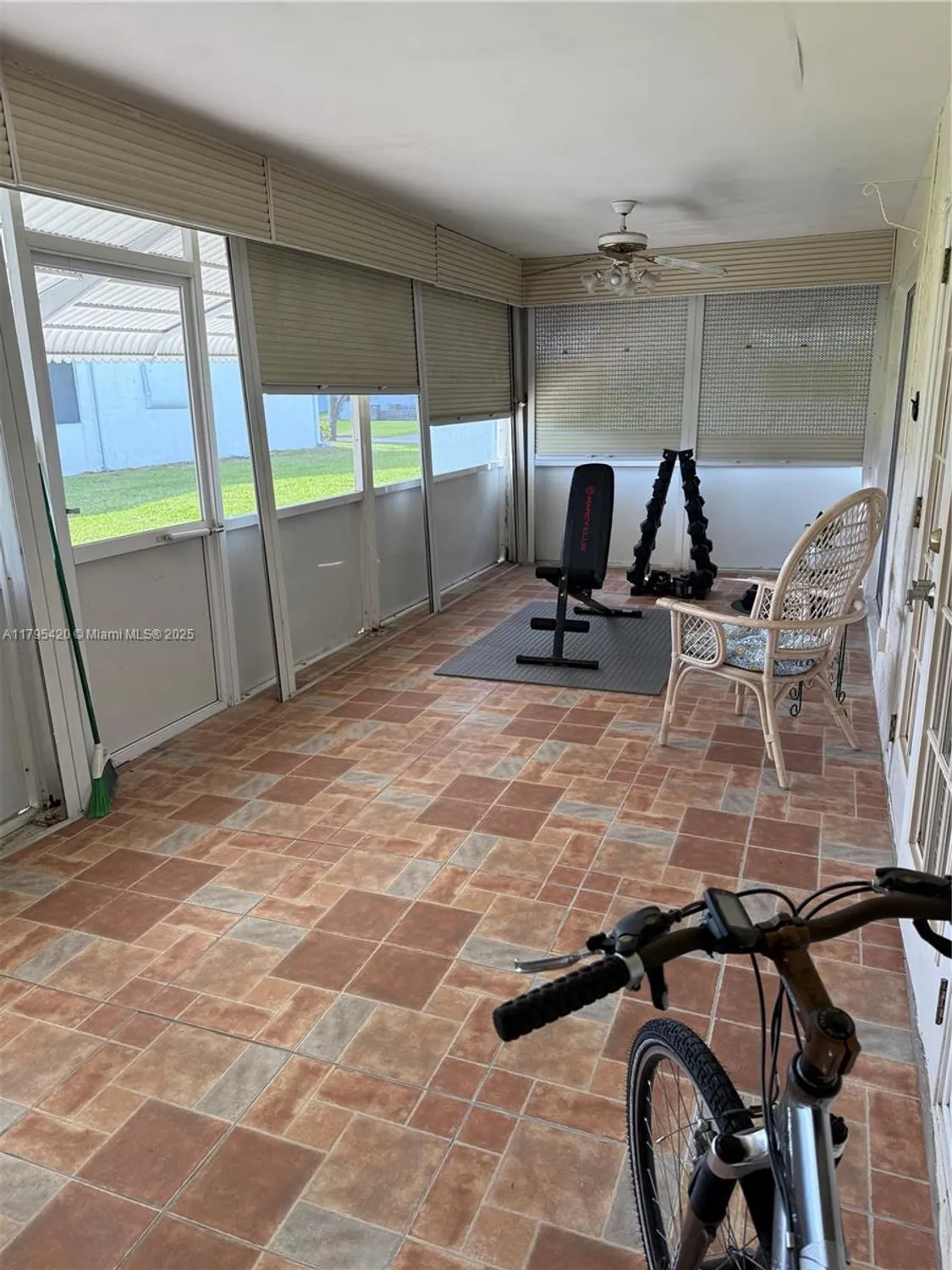 Property Slideshow image 14 of 30 | 1250 nw 85th ave, Plantation, FL, 33322