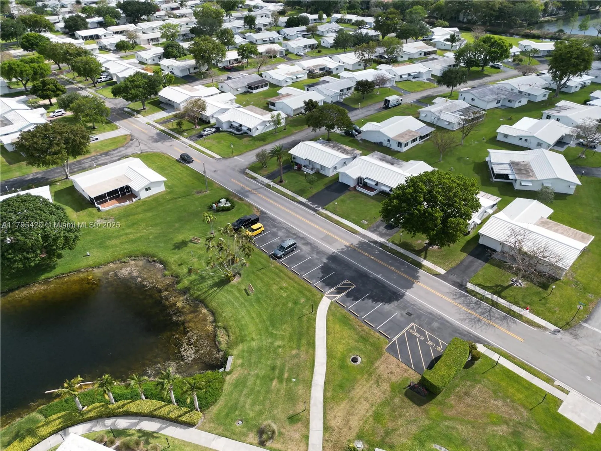 Property Slideshow image 16 of 30 | 1250 nw 85th ave, Plantation, FL, 33322