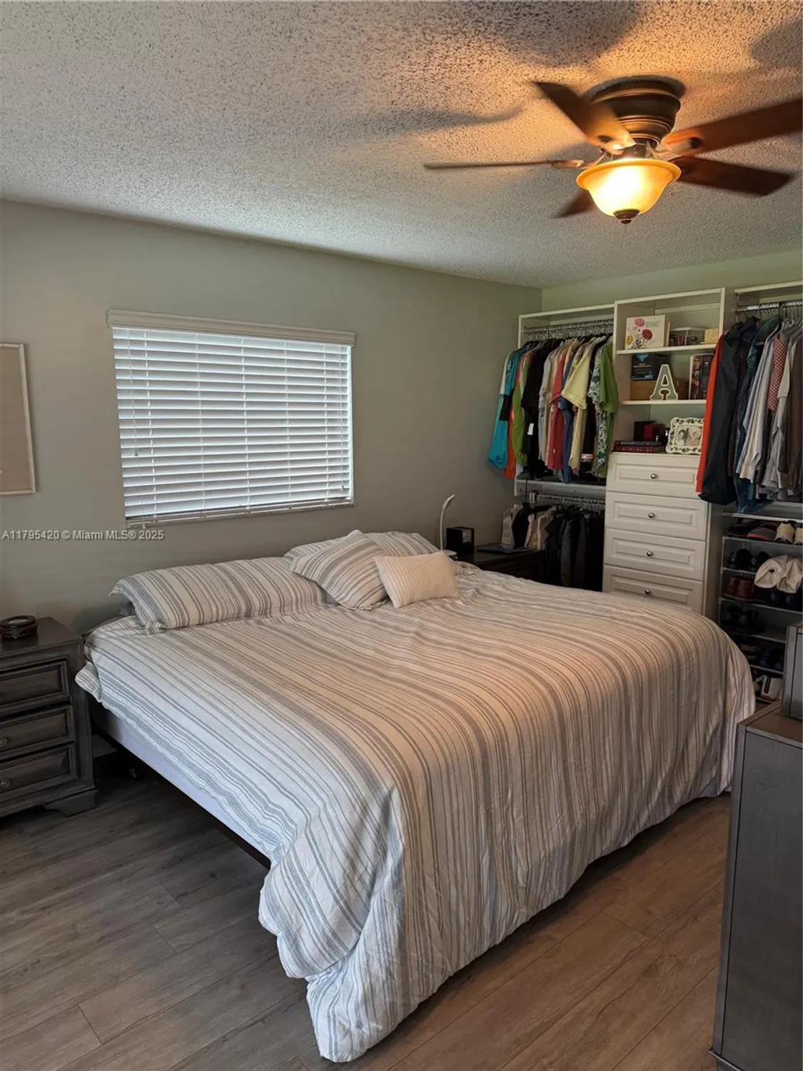 Property Slideshow image 5 of 30 | 1250 nw 85th ave, Plantation, FL, 33322