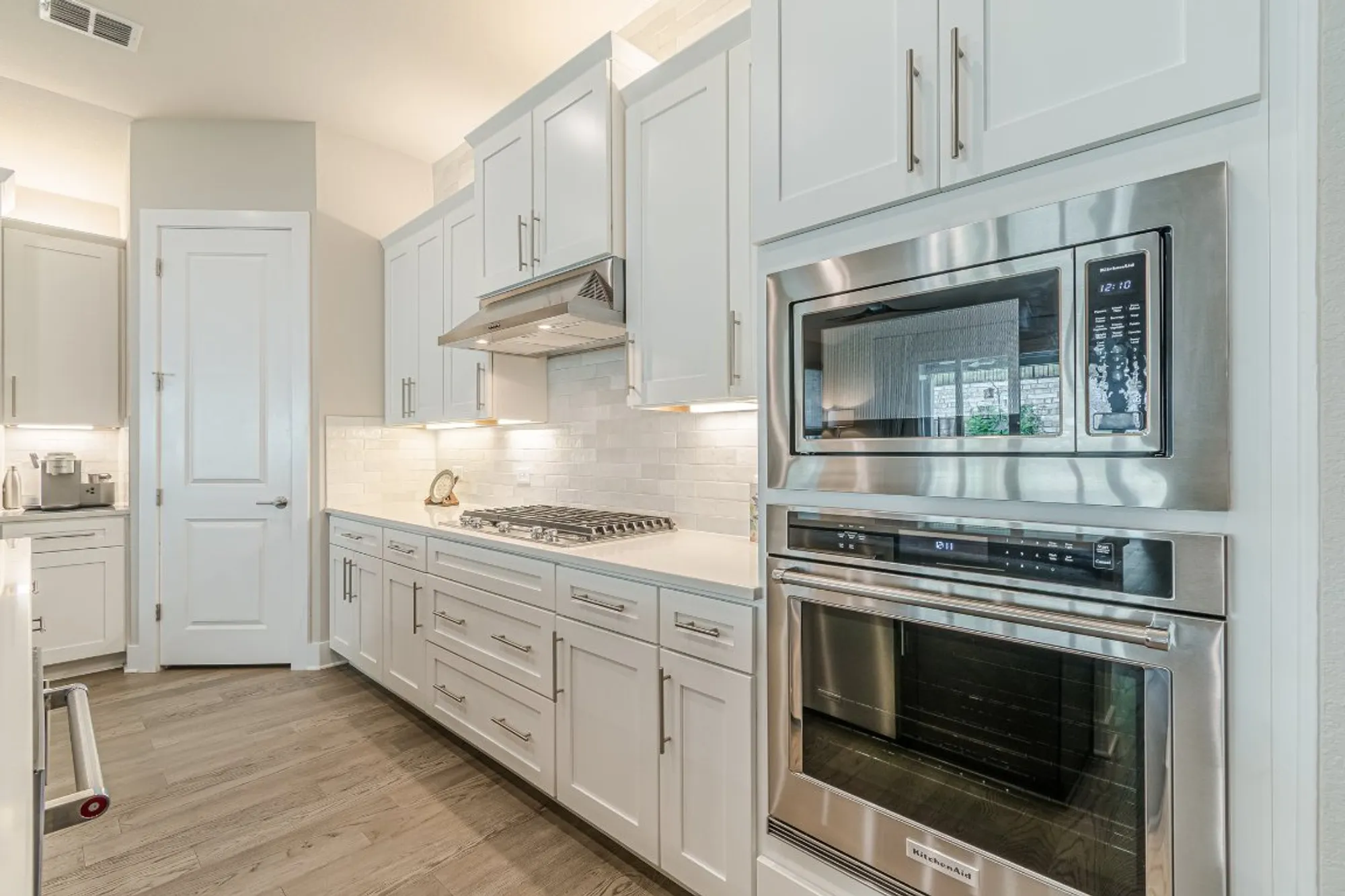 Property Slideshow image 15 of 37 | 433 skipping cedar st, San Marcos, TX, 78666