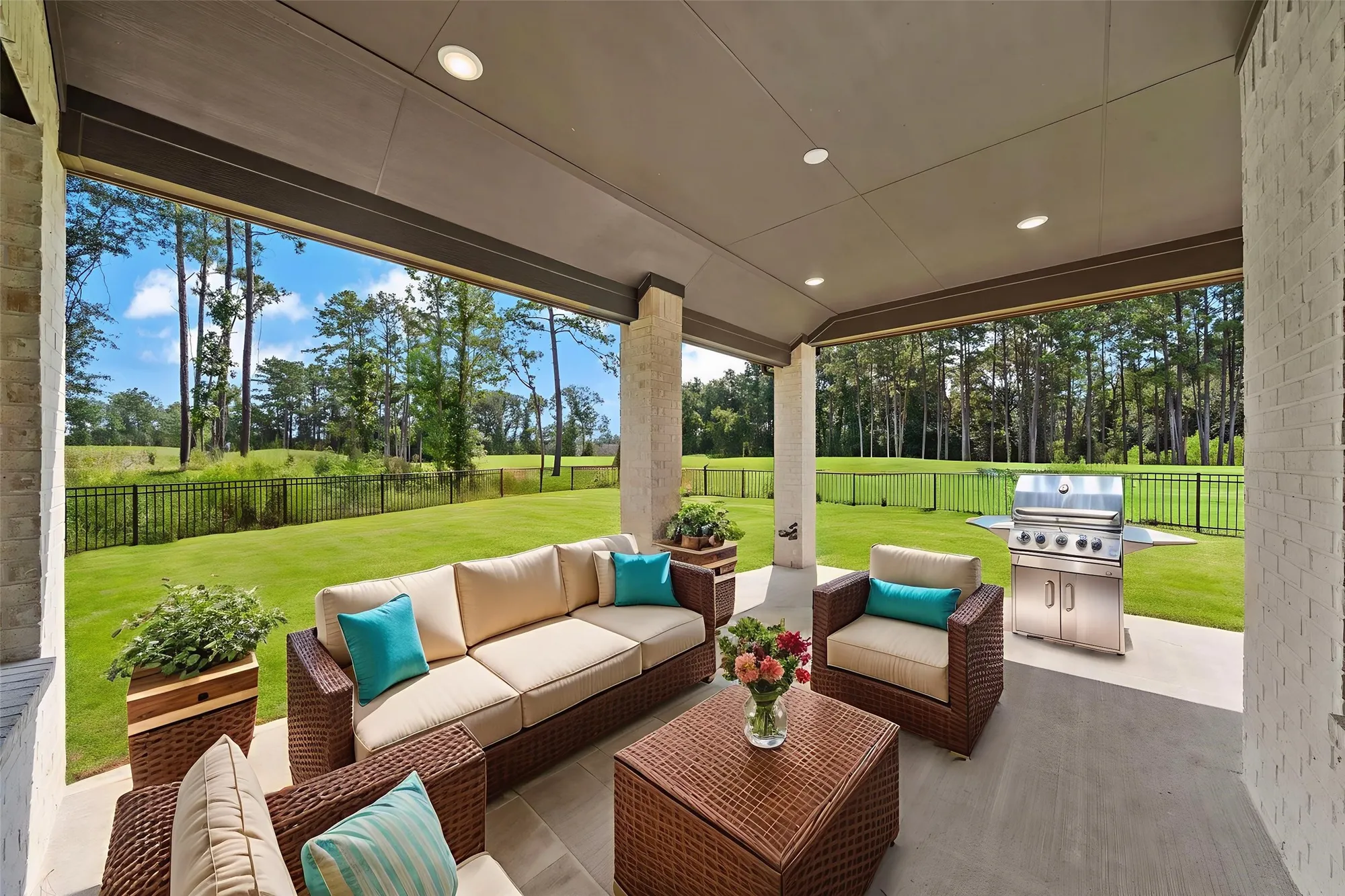 Property Slideshow image 13 of 49 | 21807 victory green way, Porter, TX, 77365