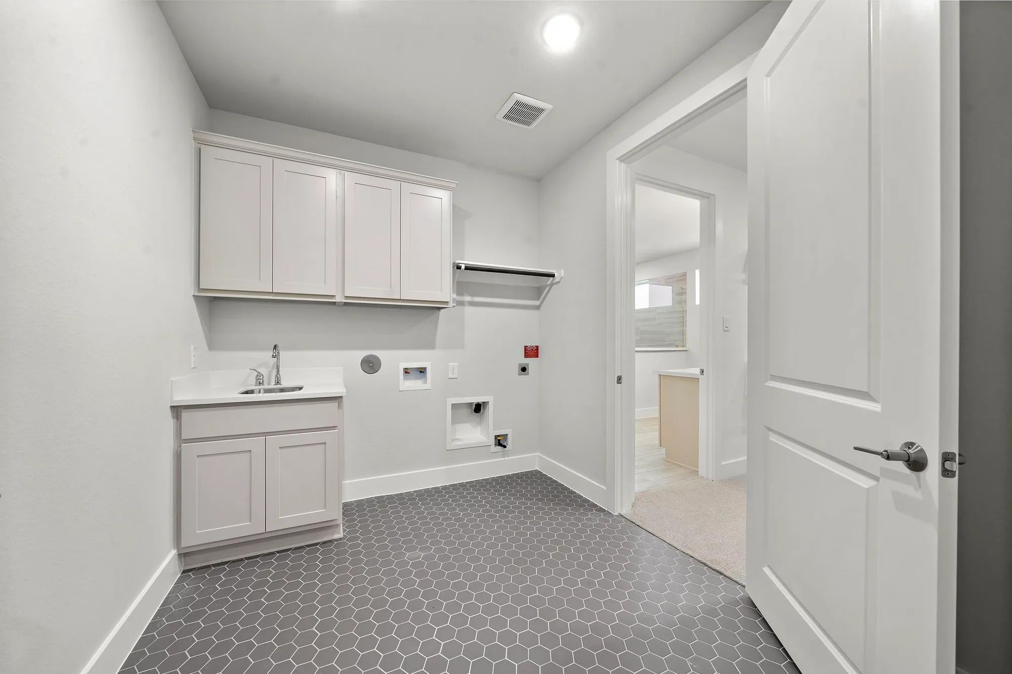 Property Slideshow image 35 of 49 | 21807 victory green way, Porter, TX, 77365