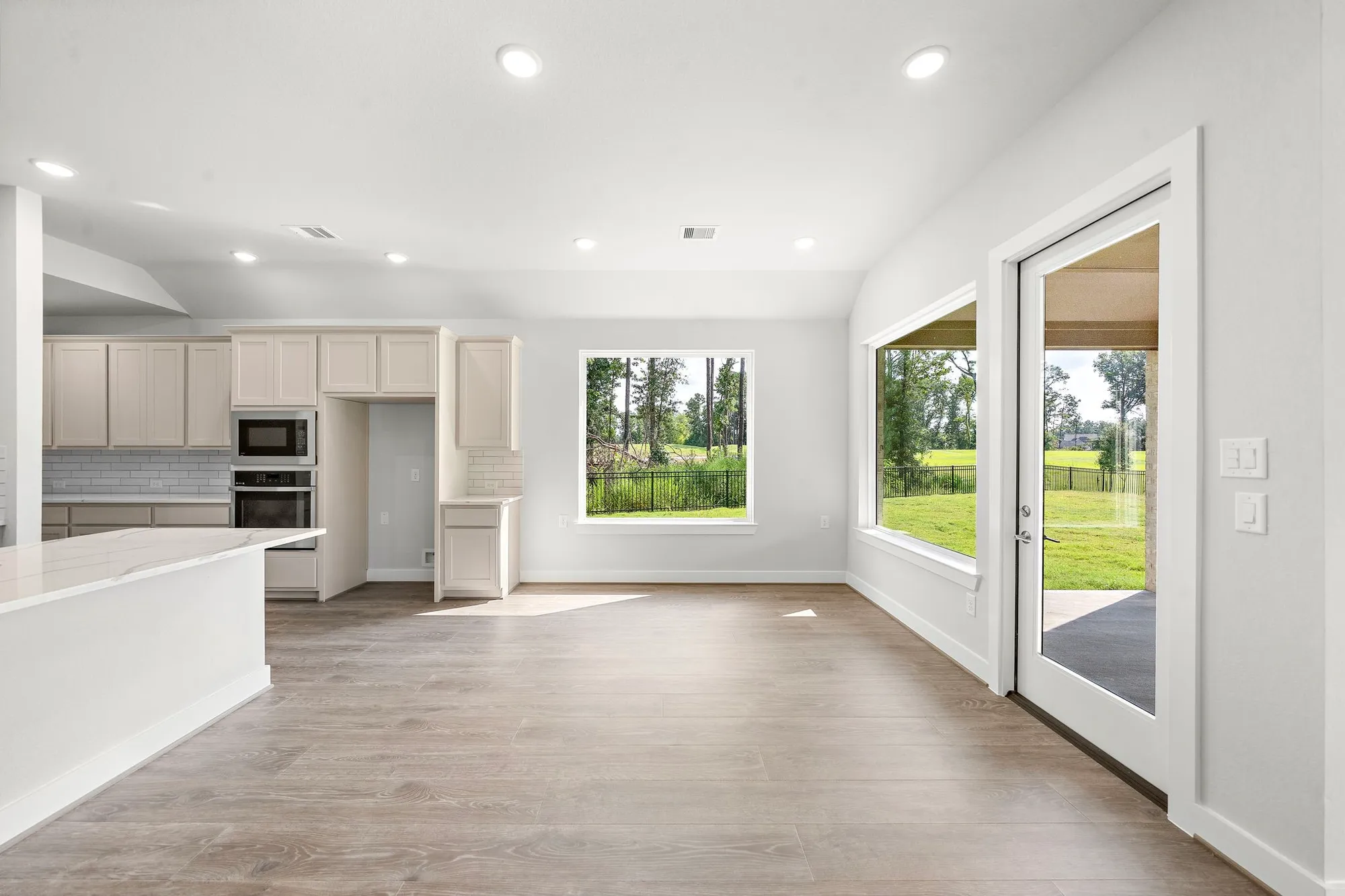 Property Slideshow image 9 of 49 | 21807 victory green way, Porter, TX, 77365