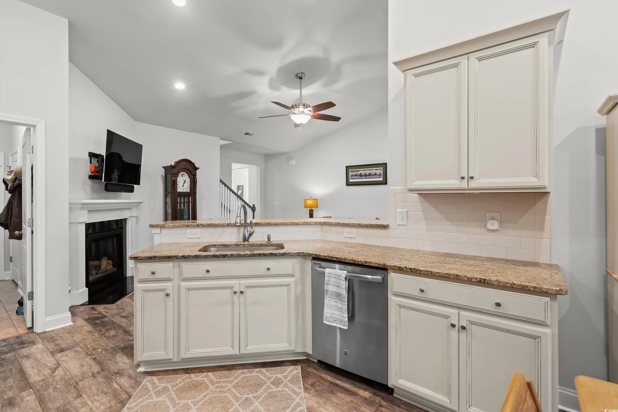 Property Slideshow image 18 of 40 | 450 oaklanding ln, Murrells Inlet, SC, 29576