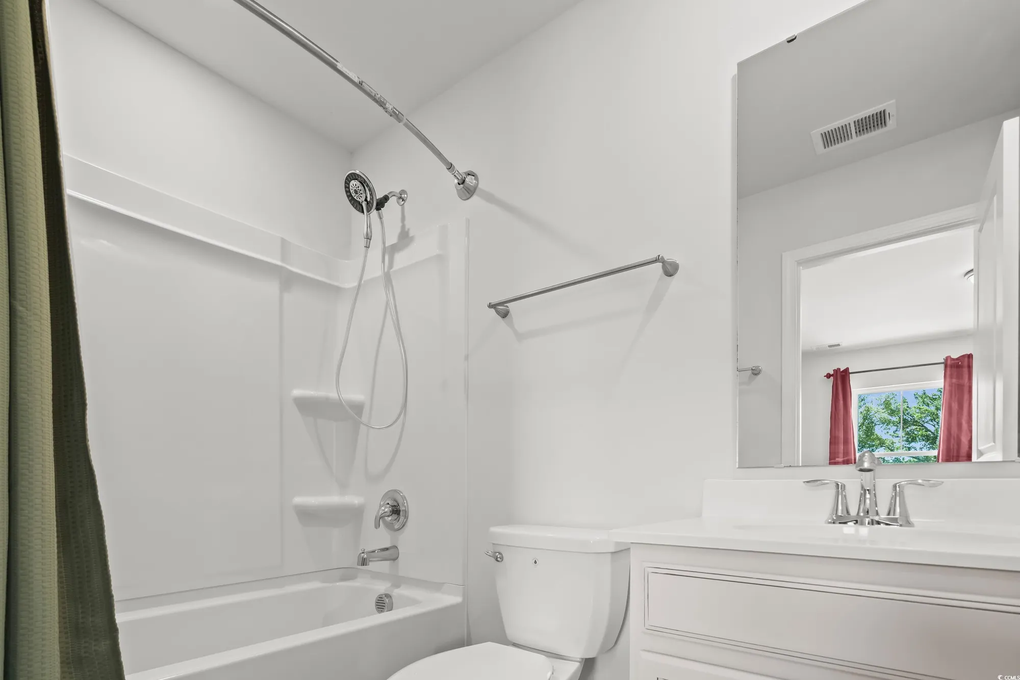 Property Slideshow image 26 of 40 | 450 oaklanding ln, Murrells Inlet, SC, 29576