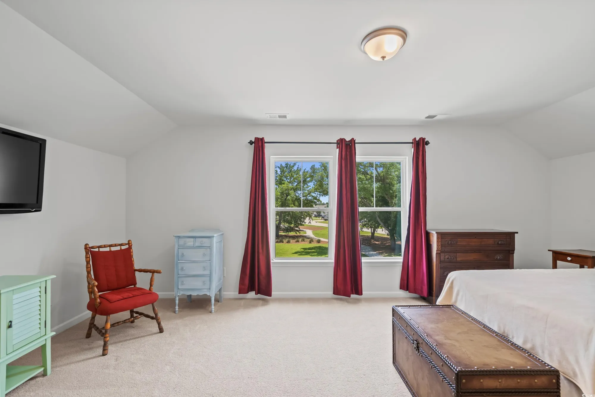 Property Slideshow image 23 of 40 | 450 oaklanding ln, Murrells Inlet, SC, 29576
