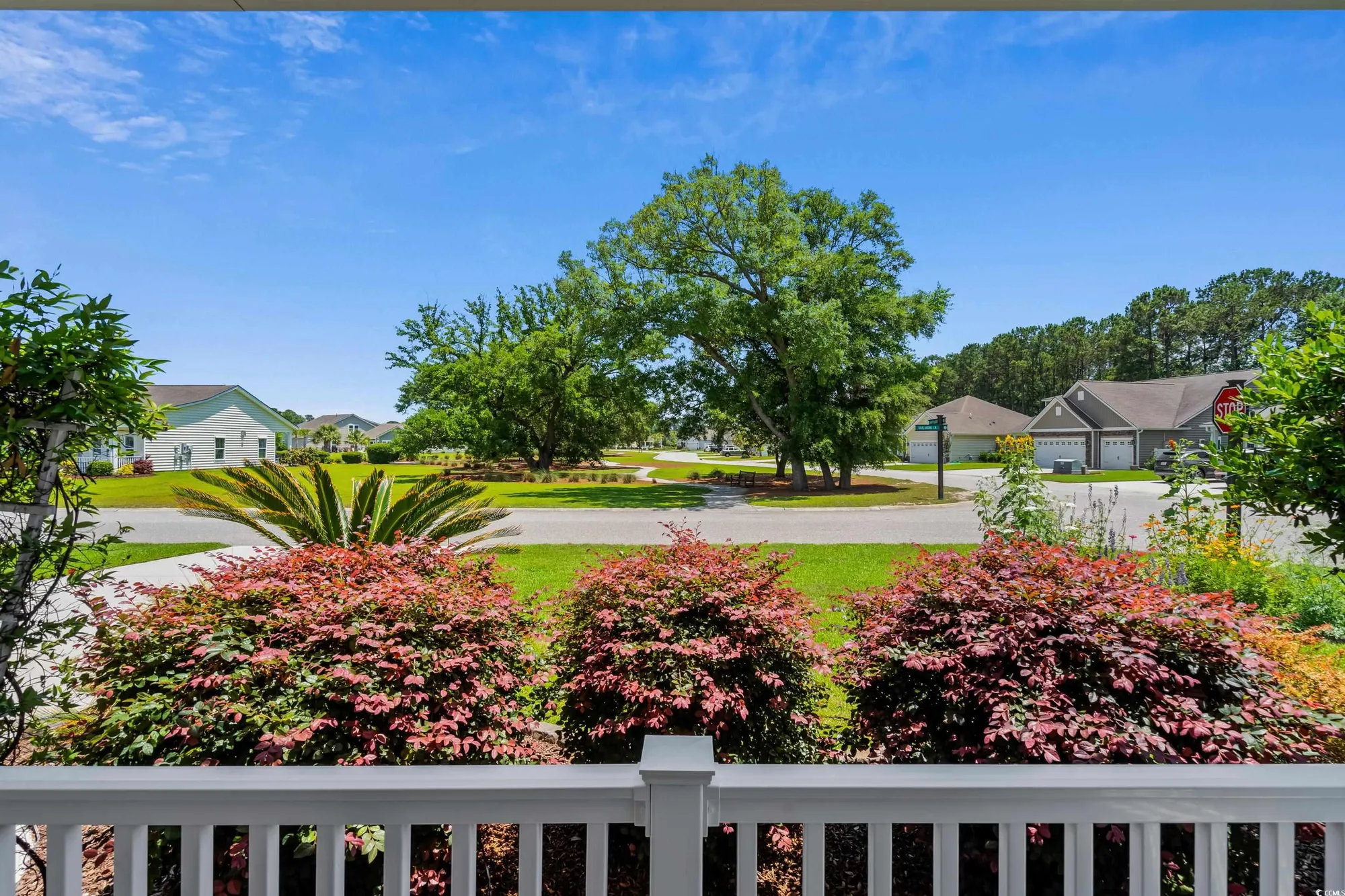 Property Slideshow image 6 of 40 | 450 oaklanding ln, Murrells Inlet, SC, 29576