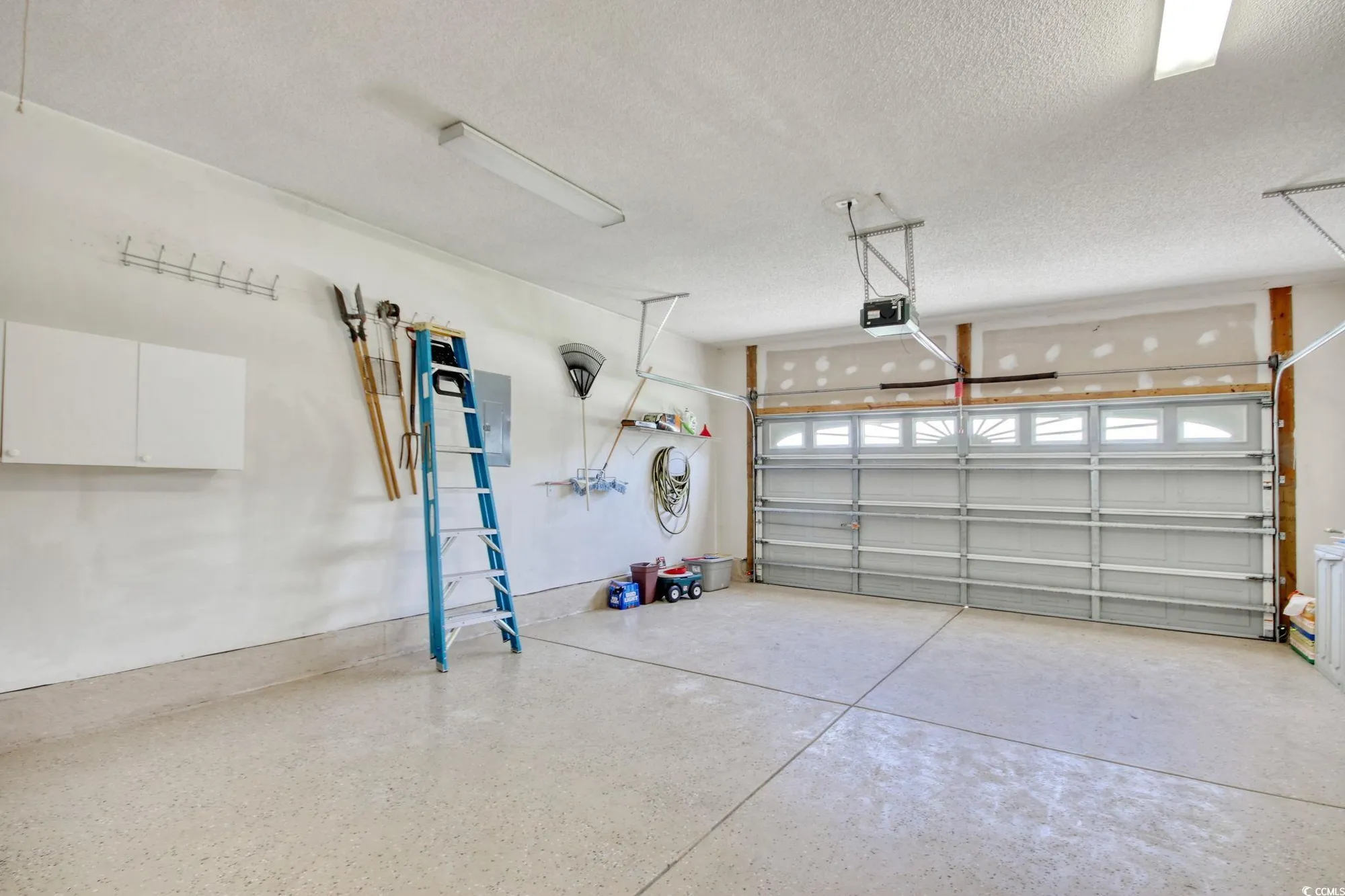 Property Slideshow image 12 of 40 | 6705 oakmere ct, Murrells Inlet, SC, 29576