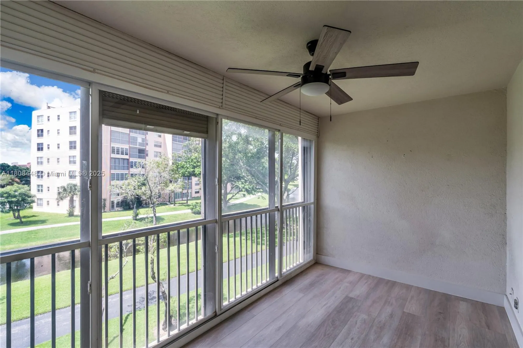 Property Slideshow image 14 of 35 | 14475 strathmore ln apt 305, Delray Beach, FL, 33446