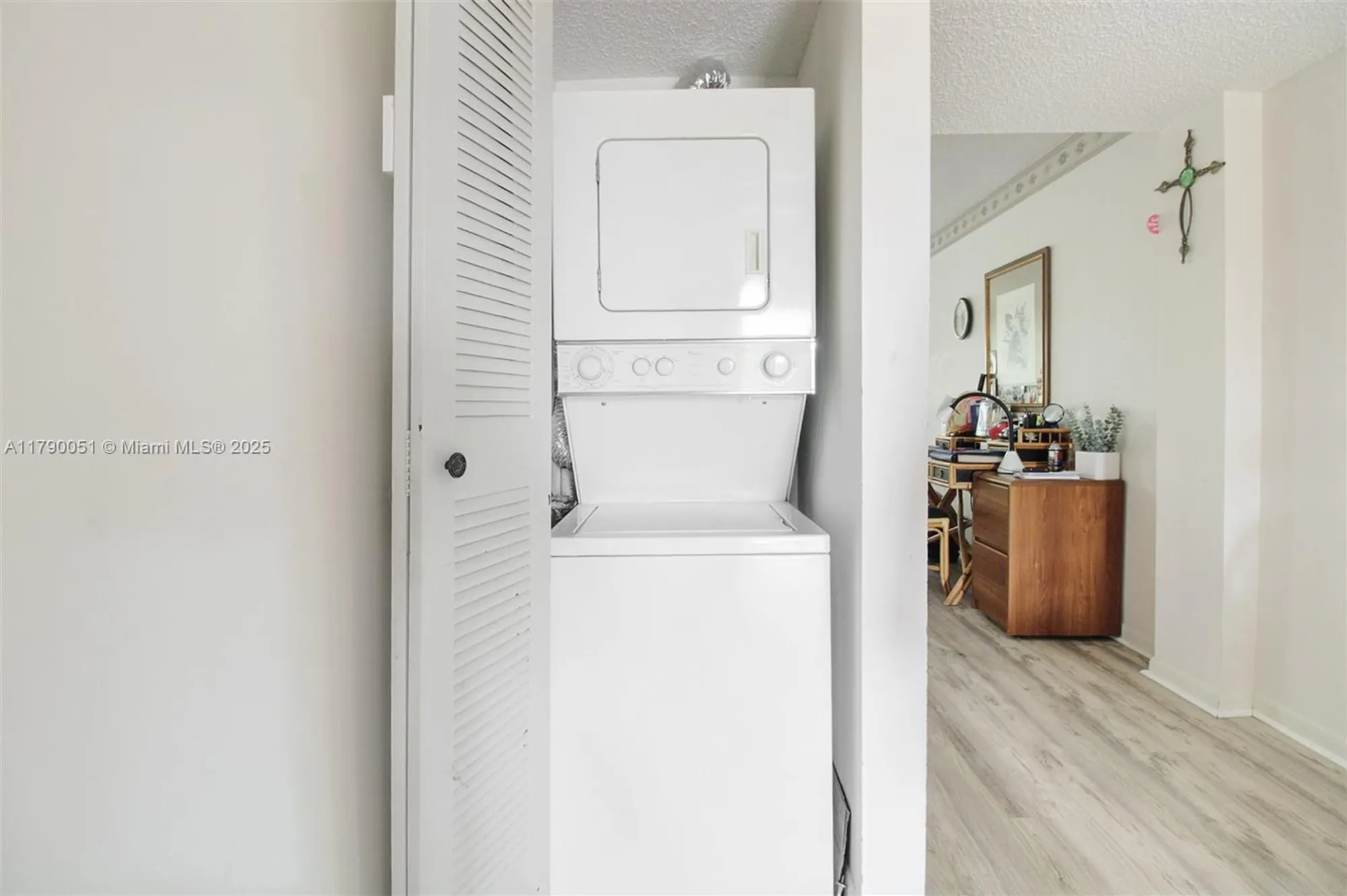 Property Slideshow image 8 of 19 | 1400 sw 137th ave 311f, Pembroke Pines, FL, 33027