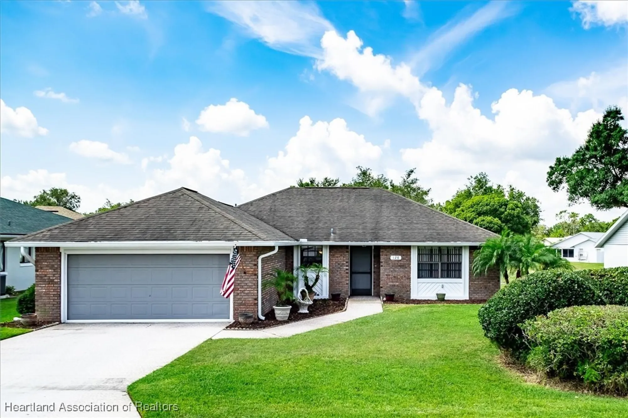 Property Slideshow image 1 of 15 | 128 grandview blvd, Lake Placid, FL, 33852