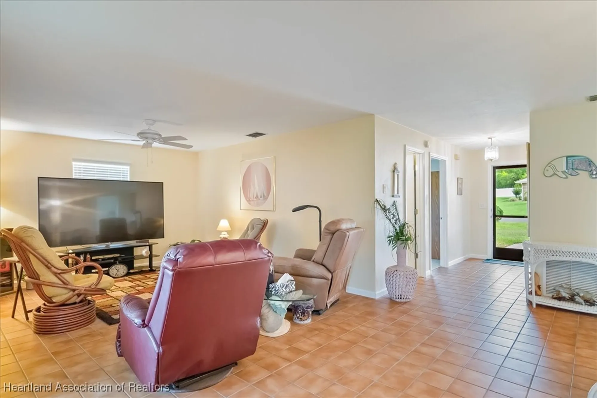 Property Slideshow image 2 of 15 | 128 grandview blvd, Lake Placid, FL, 33852